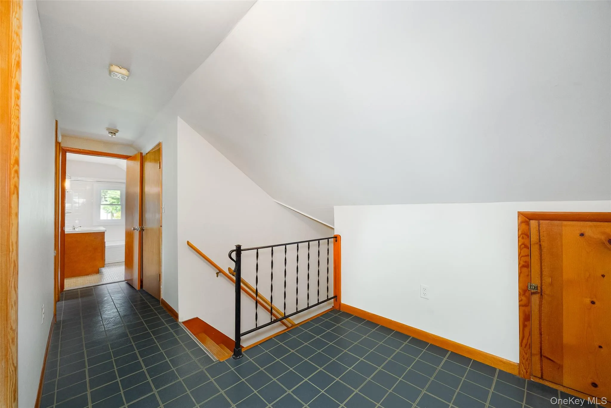 1261 Union Avenue, Newburgh (town), NY, 4 Bedrooms Bedrooms, 10 Rooms Rooms,2 BathroomsBathrooms,Residential,For Rent,Union,0,1039438 1261 Union Avenue, Newburgh (town), NY, 4 Bedrooms Bedrooms, 10 Rooms Rooms,2 BathroomsBathrooms,Residential,For Rent,Union,0,1039438