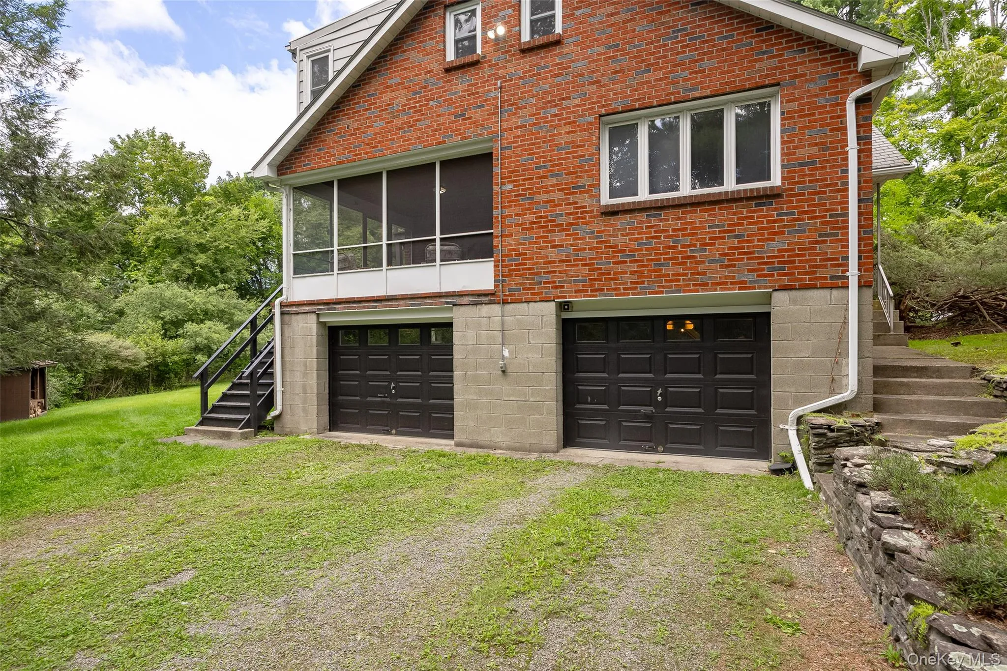 1261 Union Avenue, Newburgh (town), NY, 4 Bedrooms Bedrooms, 10 Rooms Rooms,2 BathroomsBathrooms,Residential,For Rent,Union,0,1039438 1261 Union Avenue, Newburgh (town), NY, 4 Bedrooms Bedrooms, 10 Rooms Rooms,2 BathroomsBathrooms,Residential,For Rent,Union,0,1039438