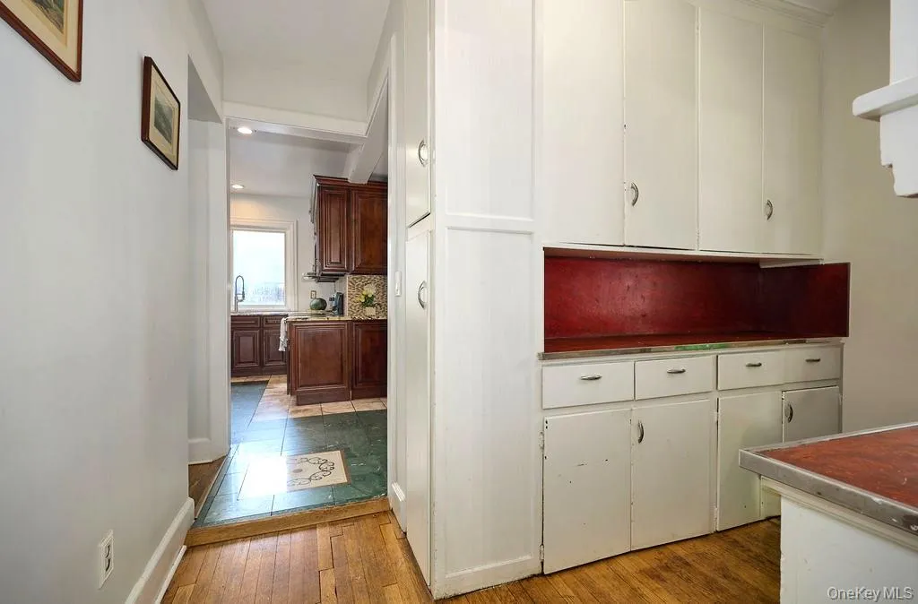 Butlers pantry Butlers pantry