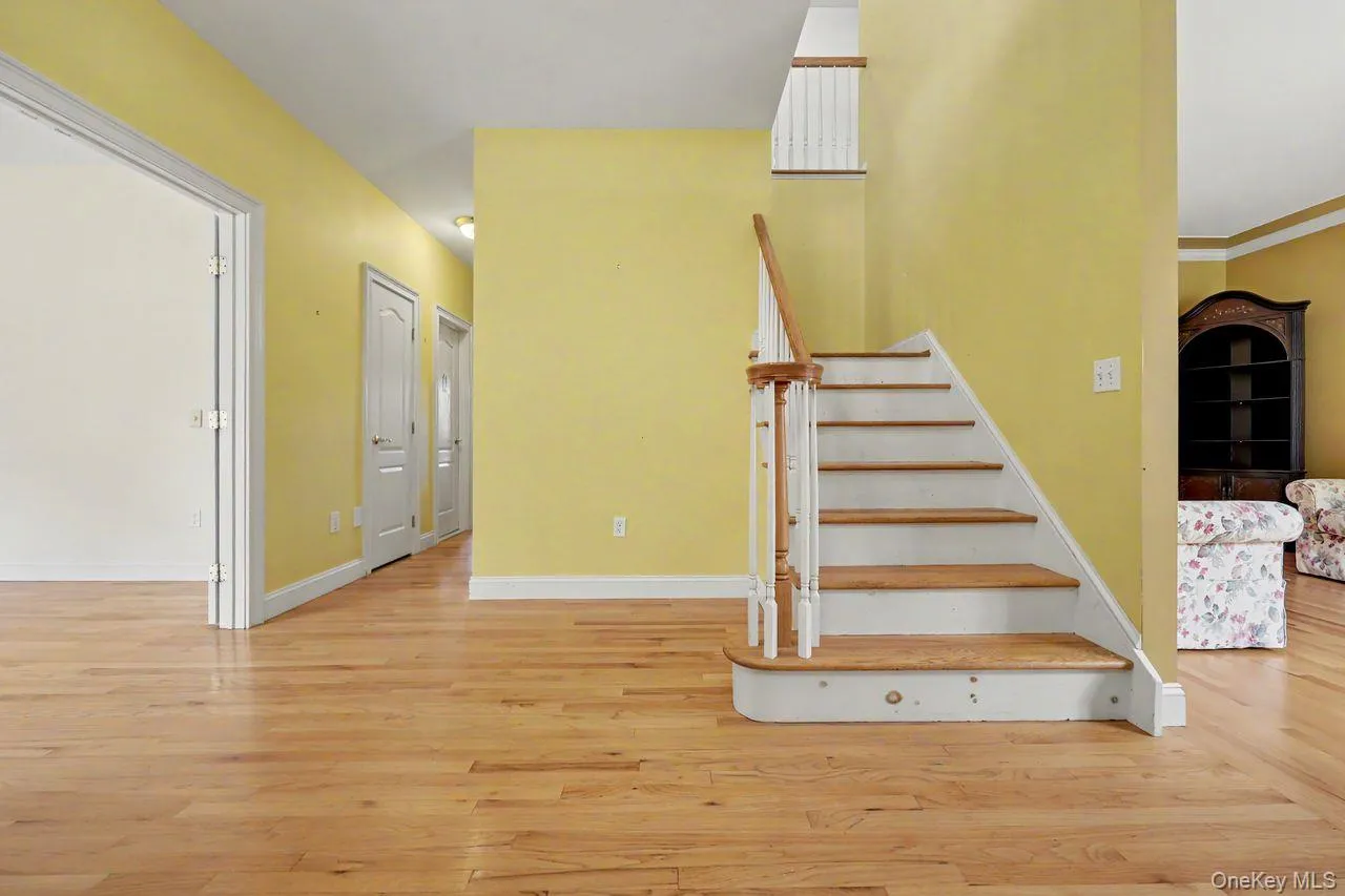 23 Monarch Drive, East Fishkill, NY, 4 Bedrooms Bedrooms, 9 Rooms Rooms,2 BathroomsBathrooms,Residential,For Rent,Monarch,0,1039445 23 Monarch Drive, East Fishkill, NY, 4 Bedrooms Bedrooms, 9 Rooms Rooms,2 BathroomsBathrooms,Residential,For Rent,Monarch,0,1039445