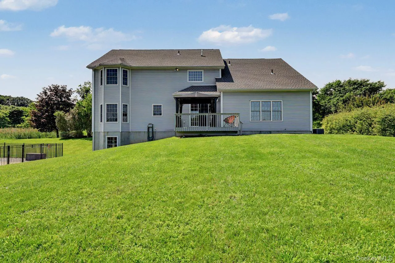 23 Monarch Drive, East Fishkill, NY, 4 Bedrooms Bedrooms, 9 Rooms Rooms,2 BathroomsBathrooms,Residential,For Rent,Monarch,0,1039445 23 Monarch Drive, East Fishkill, NY, 4 Bedrooms Bedrooms, 9 Rooms Rooms,2 BathroomsBathrooms,Residential,For Rent,Monarch,0,1039445