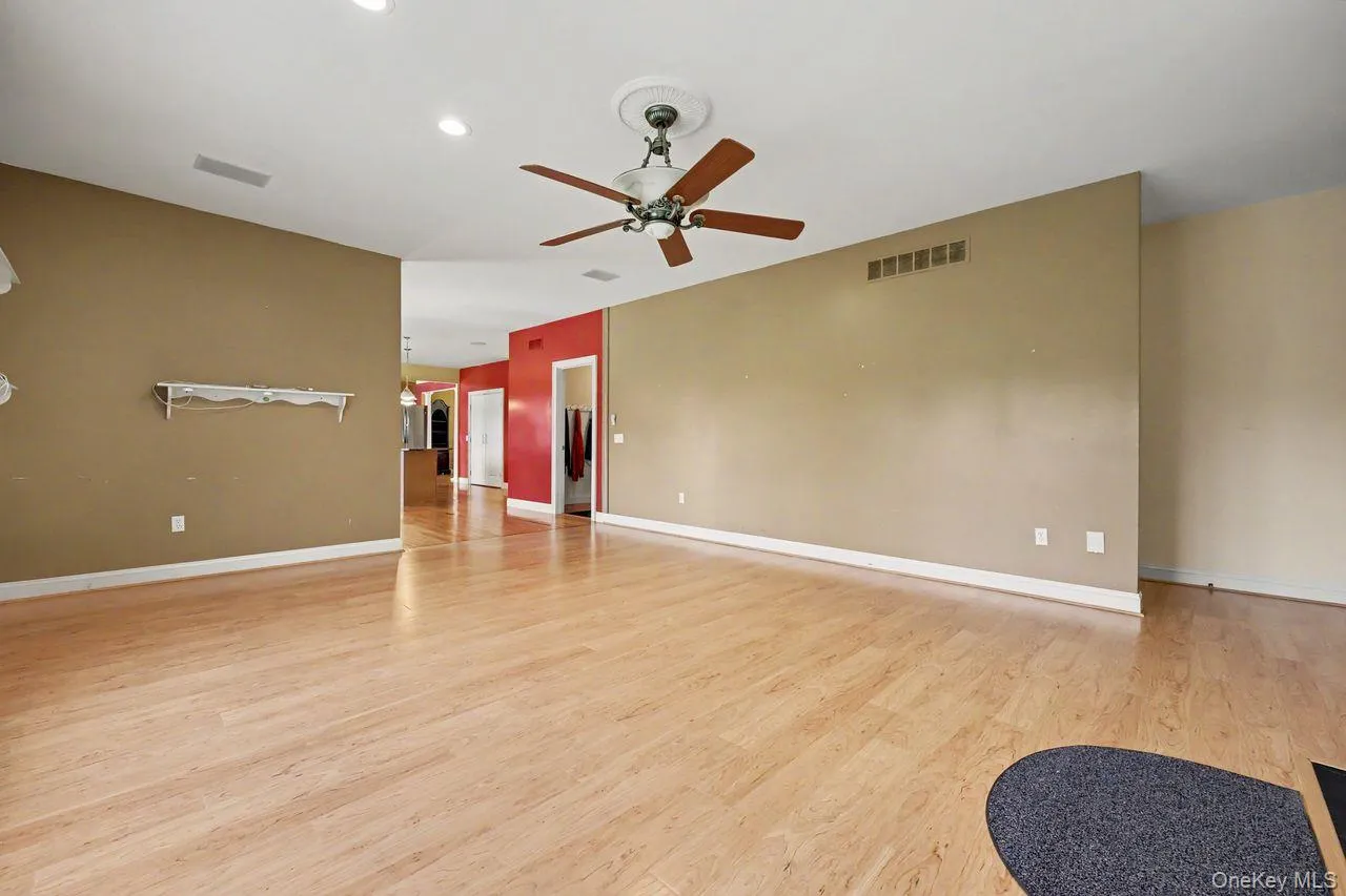 23 Monarch Drive, East Fishkill, NY, 4 Bedrooms Bedrooms, 9 Rooms Rooms,2 BathroomsBathrooms,Residential,For Rent,Monarch,0,1039445 23 Monarch Drive, East Fishkill, NY, 4 Bedrooms Bedrooms, 9 Rooms Rooms,2 BathroomsBathrooms,Residential,For Rent,Monarch,0,1039445