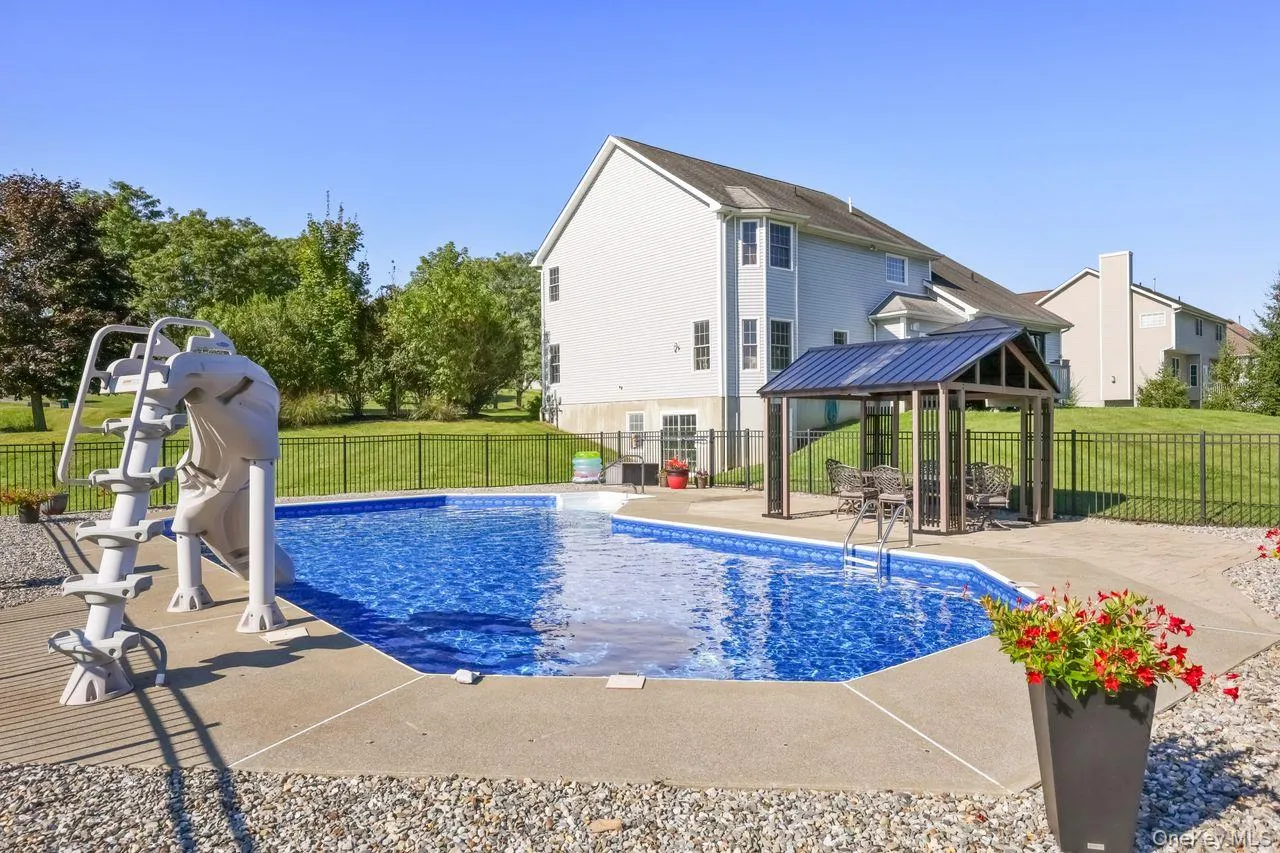 23 Monarch Drive, East Fishkill, NY, 4 Bedrooms Bedrooms, 9 Rooms Rooms,2 BathroomsBathrooms,Residential,For Rent,Monarch,0,1039445 23 Monarch Drive, East Fishkill, NY, 4 Bedrooms Bedrooms, 9 Rooms Rooms,2 BathroomsBathrooms,Residential,For Rent,Monarch,0,1039445