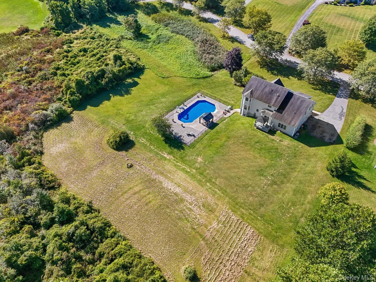 23 Monarch Drive, East Fishkill, NY, 4 Bedrooms Bedrooms, 9 Rooms Rooms,2 BathroomsBathrooms,Residential,For Rent,Monarch,0,1039445 23 Monarch Drive, East Fishkill, NY, 4 Bedrooms Bedrooms, 9 Rooms Rooms,2 BathroomsBathrooms,Residential,For Rent,Monarch,0,1039445