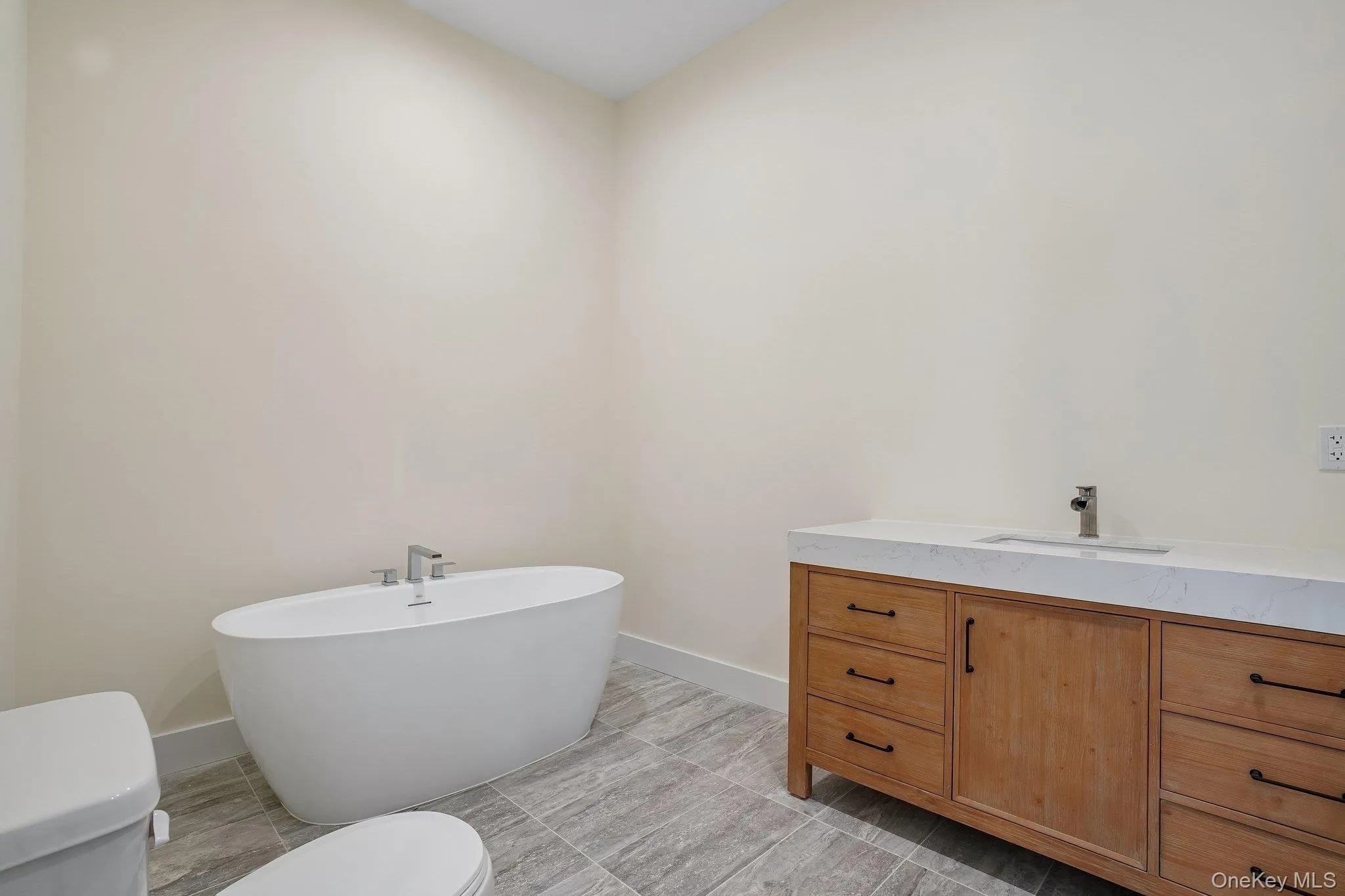 18 Rustic Drive, Newburgh (town), NY, 3 Bedrooms Bedrooms, 10 Rooms Rooms,2 BathroomsBathrooms,Residential,For Rent,Rustic,0,1039448 18 Rustic Drive, Newburgh (town), NY, 3 Bedrooms Bedrooms, 10 Rooms Rooms,2 BathroomsBathrooms,Residential,For Rent,Rustic,0,1039448