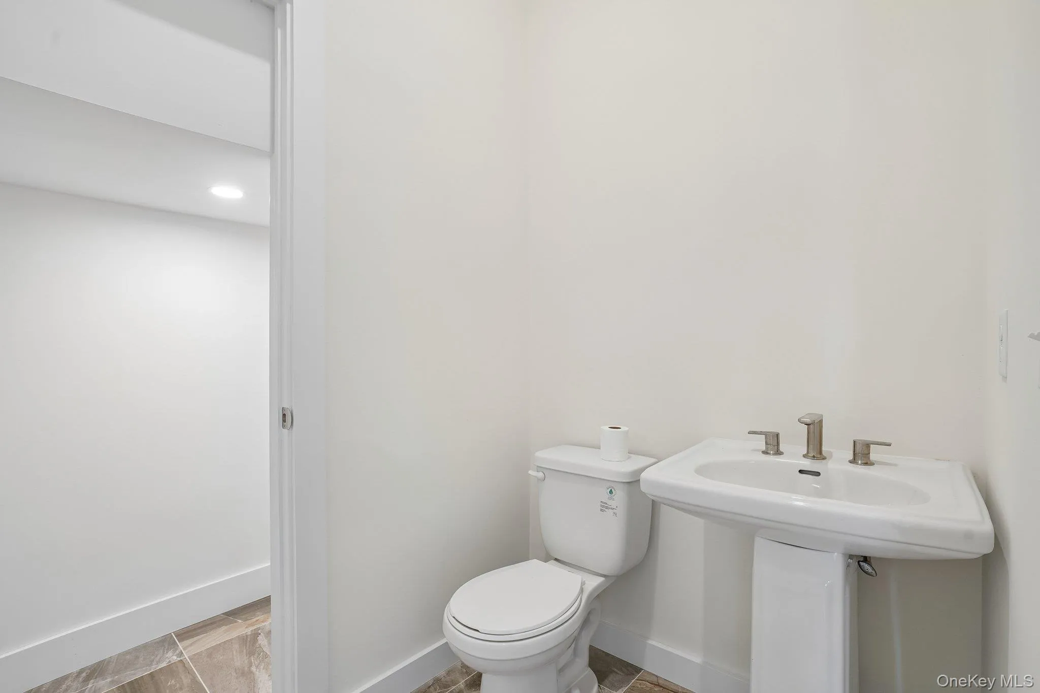 18 Rustic Drive, Newburgh (town), NY, 3 Bedrooms Bedrooms, 10 Rooms Rooms,2 BathroomsBathrooms,Residential,For Rent,Rustic,0,1039448 18 Rustic Drive, Newburgh (town), NY, 3 Bedrooms Bedrooms, 10 Rooms Rooms,2 BathroomsBathrooms,Residential,For Rent,Rustic,0,1039448