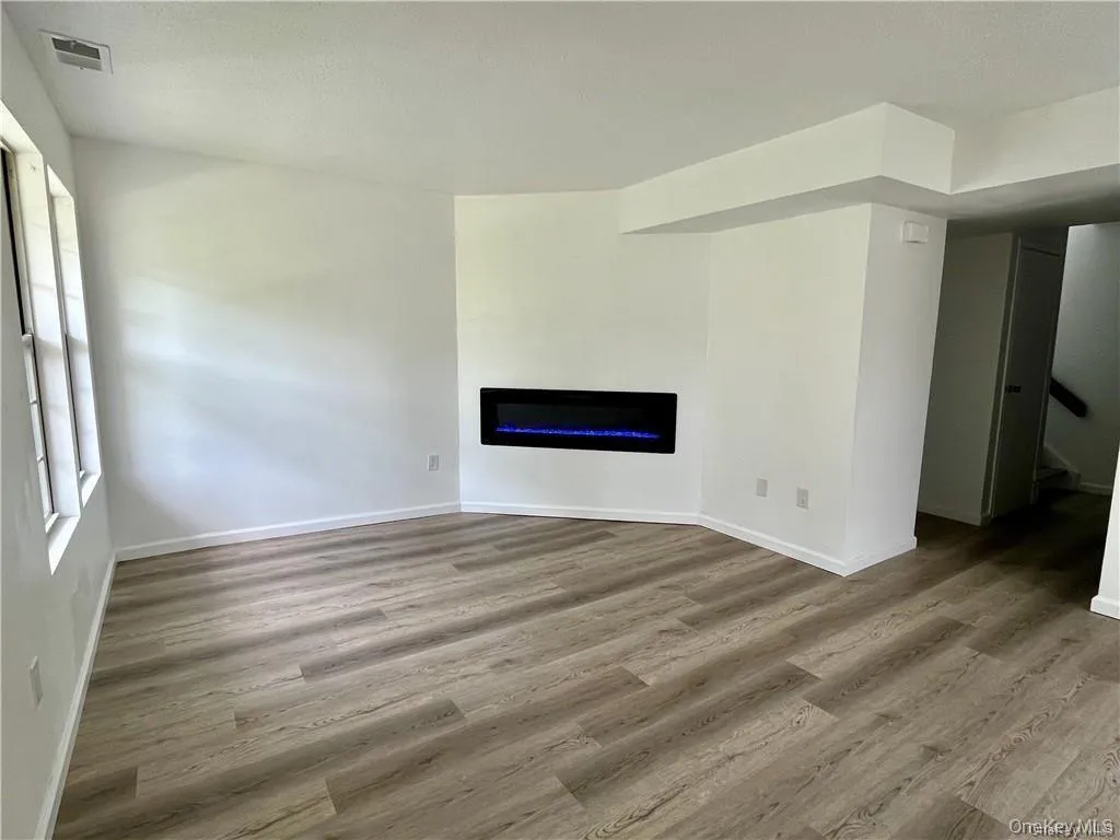 2110 Whispering Hills, Chester Town, NY, 3 Bedrooms Bedrooms, 6 Rooms Rooms,2 BathroomsBathrooms,Residential Lease,For Rent,Whispering,0,1039451 2110 Whispering Hills, Chester Town, NY, 3 Bedrooms Bedrooms, 6 Rooms Rooms,2 BathroomsBathrooms,Residential Lease,For Rent,Whispering,0,1039451