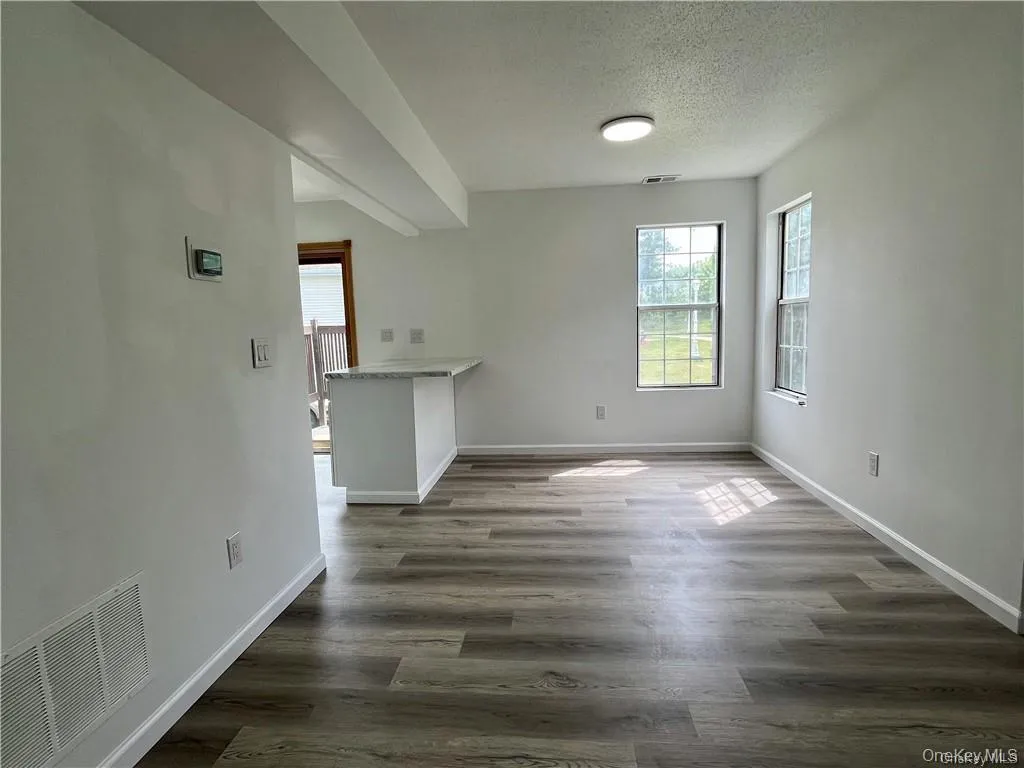 2110 Whispering Hills, Chester Town, NY, 3 Bedrooms Bedrooms, 6 Rooms Rooms,2 BathroomsBathrooms,Residential Lease,For Rent,Whispering,0,1039451 2110 Whispering Hills, Chester Town, NY, 3 Bedrooms Bedrooms, 6 Rooms Rooms,2 BathroomsBathrooms,Residential Lease,For Rent,Whispering,0,1039451
