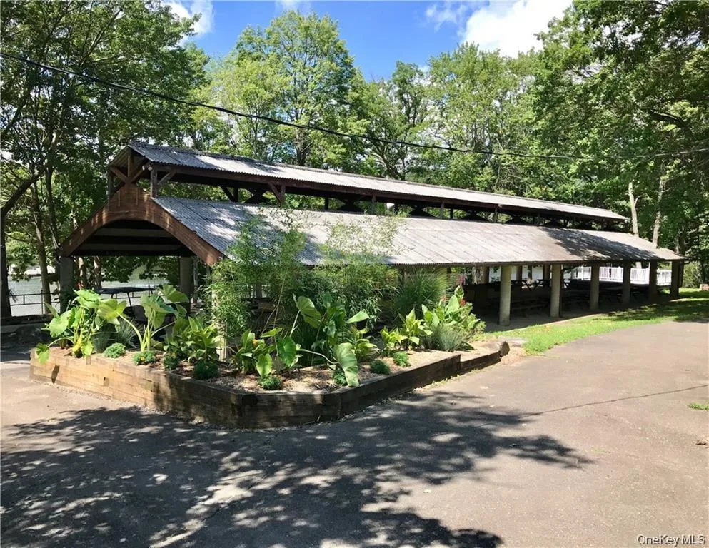 7 Ironwood Drive, Woodbury, NY, 2 Bedrooms Bedrooms, 5 Rooms Rooms,2 BathroomsBathrooms,Residential,For Rent,Ironwood,0,1039455 7 Ironwood Drive, Woodbury, NY, 2 Bedrooms Bedrooms, 5 Rooms Rooms,2 BathroomsBathrooms,Residential,For Rent,Ironwood,0,1039455