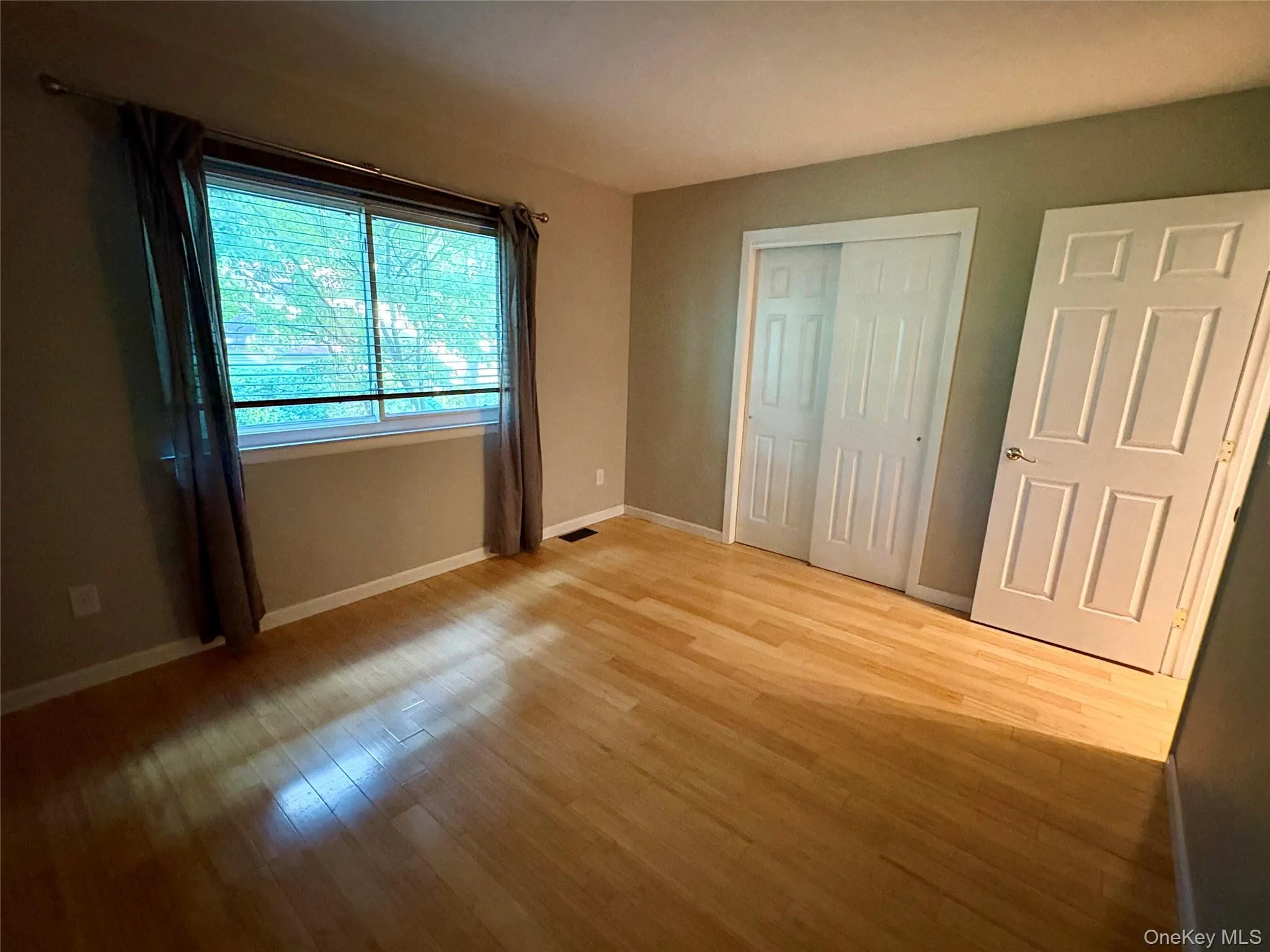 7 Ironwood Drive, Woodbury, NY, 2 Bedrooms Bedrooms, 5 Rooms Rooms,2 BathroomsBathrooms,Residential,For Rent,Ironwood,0,1039455 7 Ironwood Drive, Woodbury, NY, 2 Bedrooms Bedrooms, 5 Rooms Rooms,2 BathroomsBathrooms,Residential,For Rent,Ironwood,0,1039455