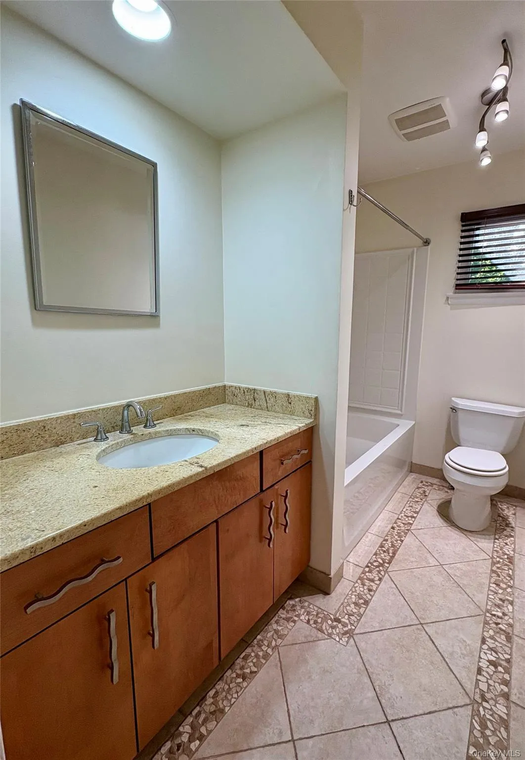7 Ironwood Drive, Woodbury, NY, 2 Bedrooms Bedrooms, 5 Rooms Rooms,2 BathroomsBathrooms,Residential,For Rent,Ironwood,0,1039455 7 Ironwood Drive, Woodbury, NY, 2 Bedrooms Bedrooms, 5 Rooms Rooms,2 BathroomsBathrooms,Residential,For Rent,Ironwood,0,1039455