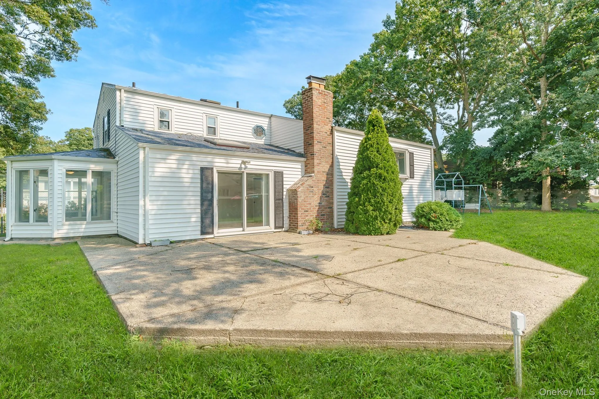 70 Woodview Lane, Brookhaven, NY, 4 Bedrooms Bedrooms, 8 Rooms Rooms,2 BathroomsBathrooms,Residential,For Rent,Woodview,0,1039458 70 Woodview Lane, Brookhaven, NY, 4 Bedrooms Bedrooms, 8 Rooms Rooms,2 BathroomsBathrooms,Residential,For Rent,Woodview,0,1039458