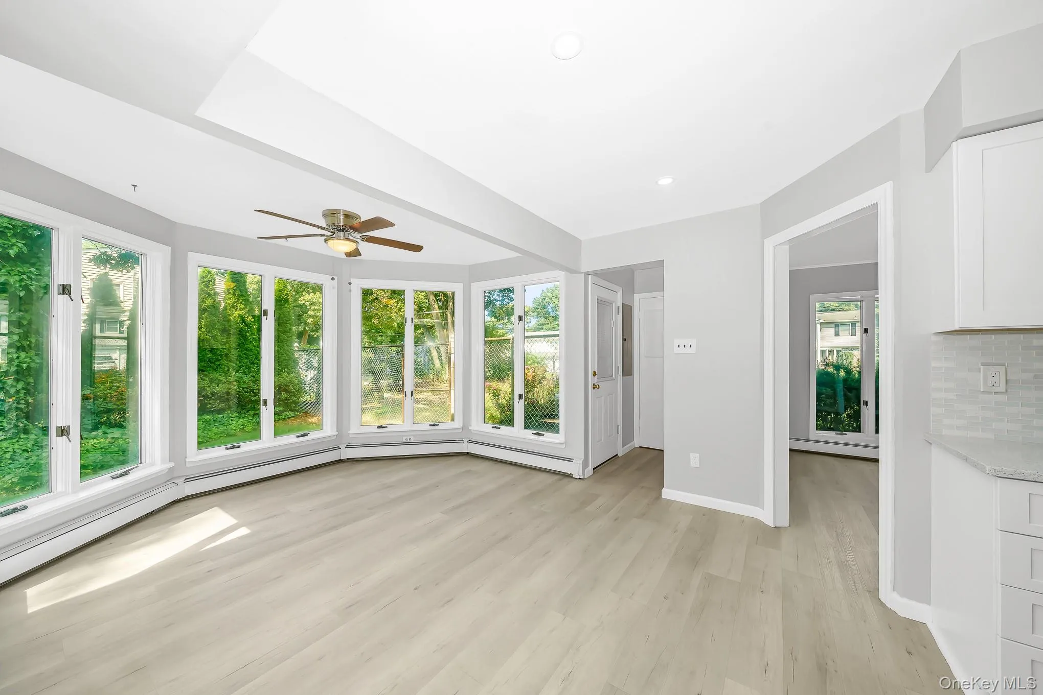70 Woodview Lane, Brookhaven, NY, 4 Bedrooms Bedrooms, 8 Rooms Rooms,2 BathroomsBathrooms,Residential,For Rent,Woodview,0,1039458 70 Woodview Lane, Brookhaven, NY, 4 Bedrooms Bedrooms, 8 Rooms Rooms,2 BathroomsBathrooms,Residential,For Rent,Woodview,0,1039458