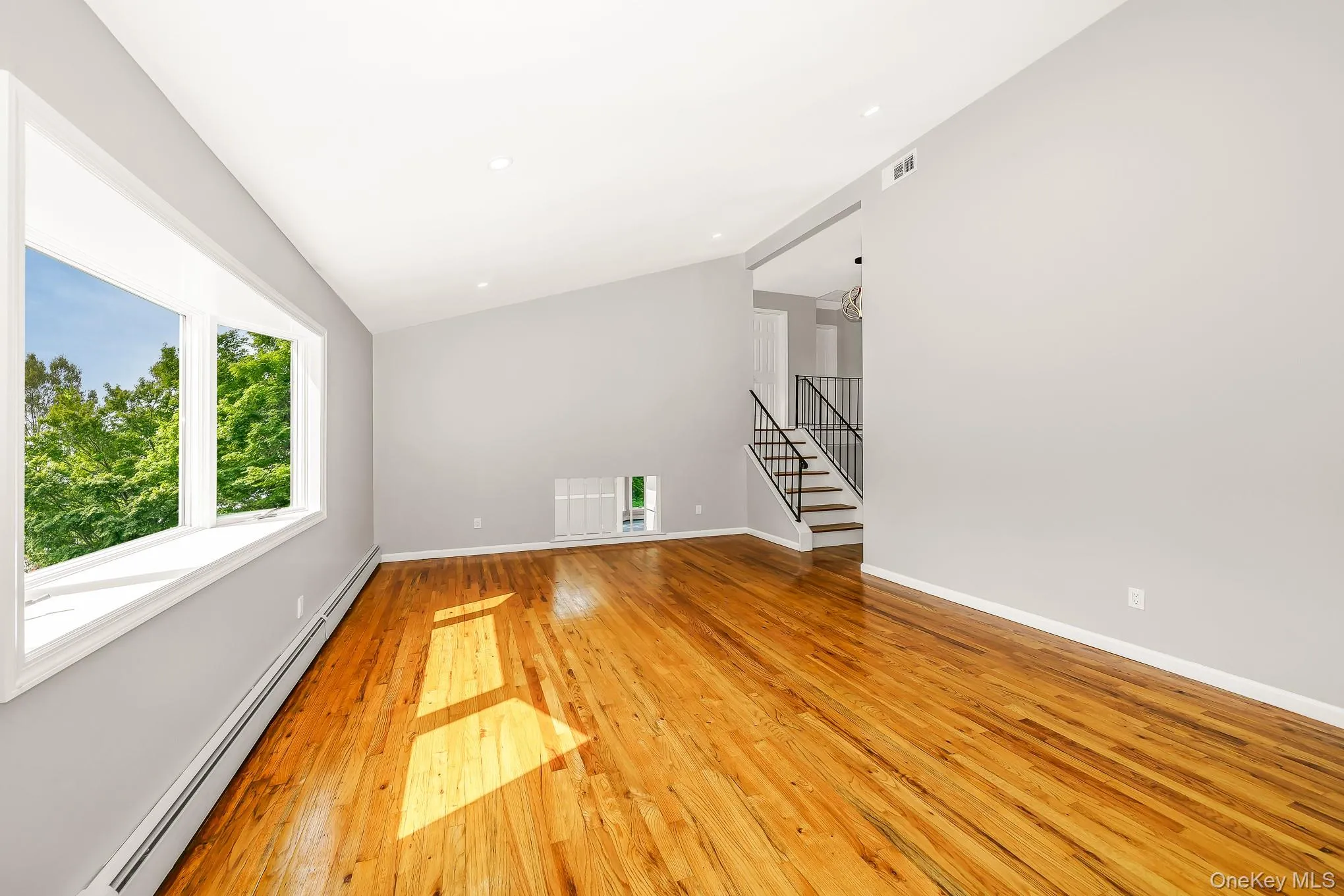 70 Woodview Lane, Brookhaven, NY, 4 Bedrooms Bedrooms, 8 Rooms Rooms,2 BathroomsBathrooms,Residential,For Rent,Woodview,0,1039458 70 Woodview Lane, Brookhaven, NY, 4 Bedrooms Bedrooms, 8 Rooms Rooms,2 BathroomsBathrooms,Residential,For Rent,Woodview,0,1039458