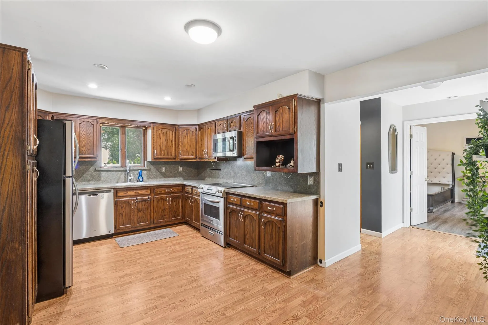42 Lexington Avenue, Babylon, NY, 3 Bedrooms Bedrooms, 7 Rooms Rooms,2 BathroomsBathrooms,Residential,For Rent,Lexington,0,1039465 42 Lexington Avenue, Babylon, NY, 3 Bedrooms Bedrooms, 7 Rooms Rooms,2 BathroomsBathrooms,Residential,For Rent,Lexington,0,1039465