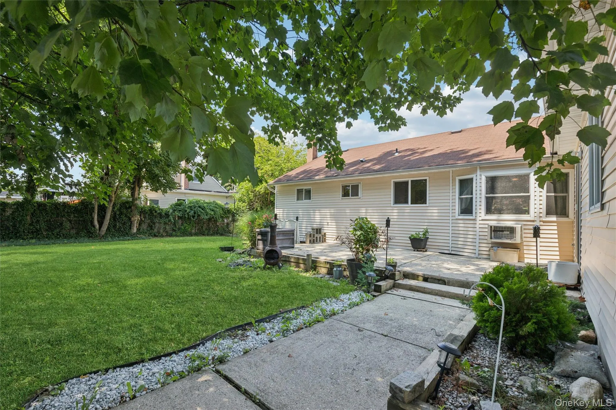 42 Lexington Avenue, Babylon, NY, 3 Bedrooms Bedrooms, 7 Rooms Rooms,2 BathroomsBathrooms,Residential,For Rent,Lexington,0,1039465 42 Lexington Avenue, Babylon, NY, 3 Bedrooms Bedrooms, 7 Rooms Rooms,2 BathroomsBathrooms,Residential,For Rent,Lexington,0,1039465