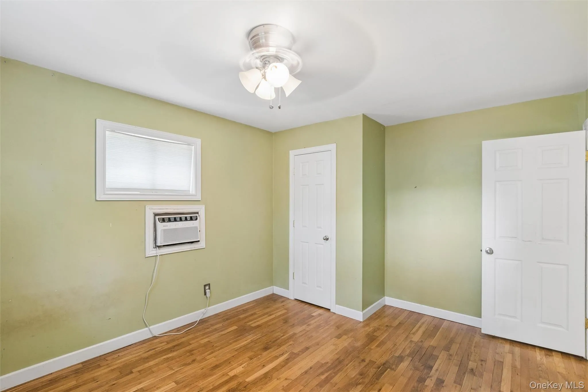 42 Lexington Avenue, Babylon, NY, 3 Bedrooms Bedrooms, 7 Rooms Rooms,2 BathroomsBathrooms,Residential,For Rent,Lexington,0,1039465 42 Lexington Avenue, Babylon, NY, 3 Bedrooms Bedrooms, 7 Rooms Rooms,2 BathroomsBathrooms,Residential,For Rent,Lexington,0,1039465