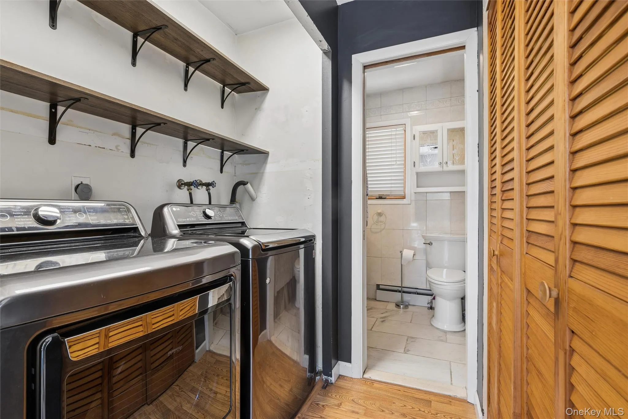42 Lexington Avenue, Babylon, NY, 3 Bedrooms Bedrooms, 7 Rooms Rooms,2 BathroomsBathrooms,Residential,For Rent,Lexington,0,1039465 42 Lexington Avenue, Babylon, NY, 3 Bedrooms Bedrooms, 7 Rooms Rooms,2 BathroomsBathrooms,Residential,For Rent,Lexington,0,1039465