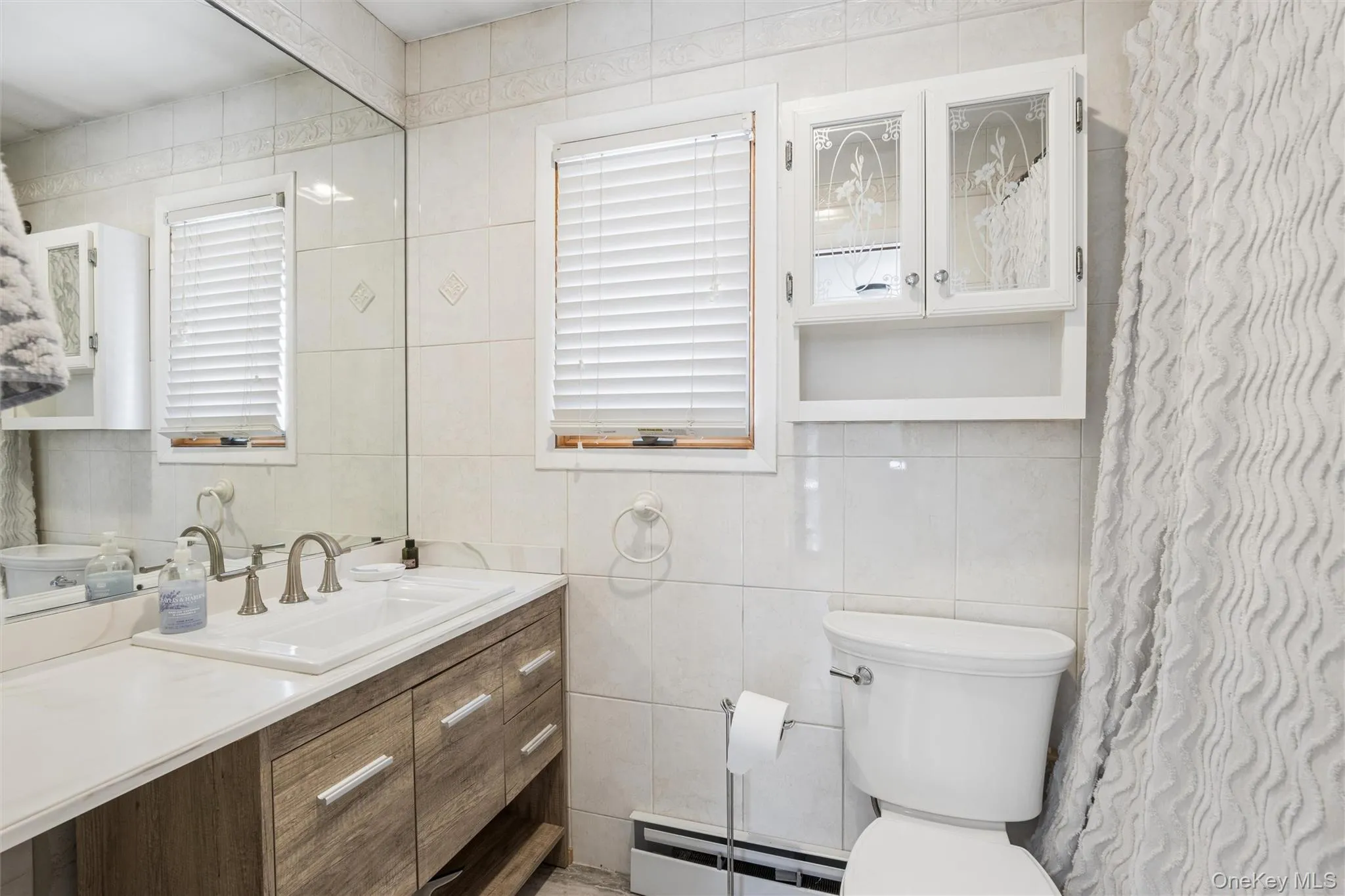 42 Lexington Avenue, Babylon, NY, 3 Bedrooms Bedrooms, 7 Rooms Rooms,2 BathroomsBathrooms,Residential,For Rent,Lexington,0,1039465 42 Lexington Avenue, Babylon, NY, 3 Bedrooms Bedrooms, 7 Rooms Rooms,2 BathroomsBathrooms,Residential,For Rent,Lexington,0,1039465