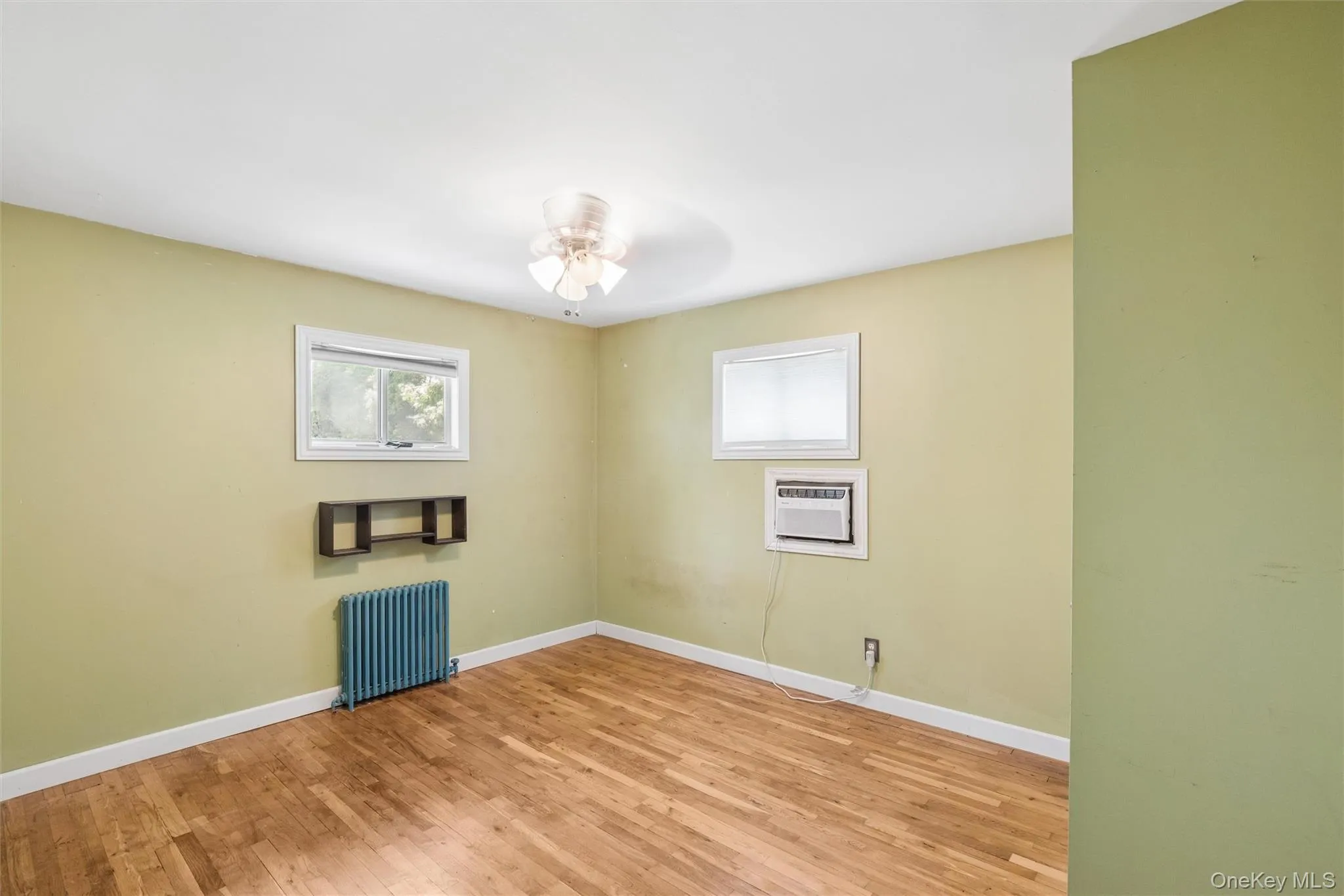 42 Lexington Avenue, Babylon, NY, 3 Bedrooms Bedrooms, 7 Rooms Rooms,2 BathroomsBathrooms,Residential,For Rent,Lexington,0,1039465 42 Lexington Avenue, Babylon, NY, 3 Bedrooms Bedrooms, 7 Rooms Rooms,2 BathroomsBathrooms,Residential,For Rent,Lexington,0,1039465