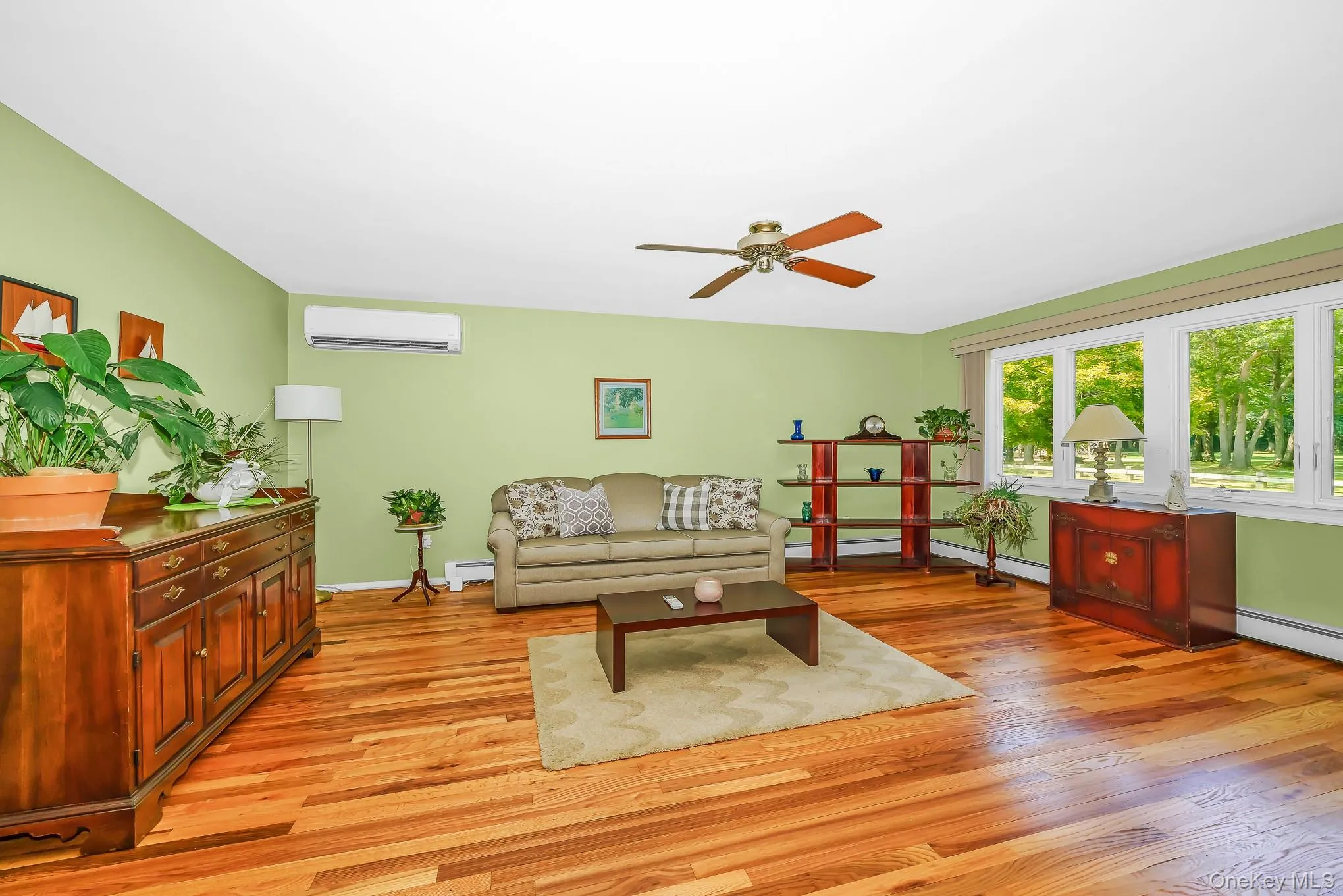 4 Oak Street, Brookhaven, NY, 3 Bedrooms Bedrooms, 9 Rooms Rooms,1 BathroomBathrooms,Residential,For Rent,Oak,0,1039473 4 Oak Street, Brookhaven, NY, 3 Bedrooms Bedrooms, 9 Rooms Rooms,1 BathroomBathrooms,Residential,For Rent,Oak,0,1039473