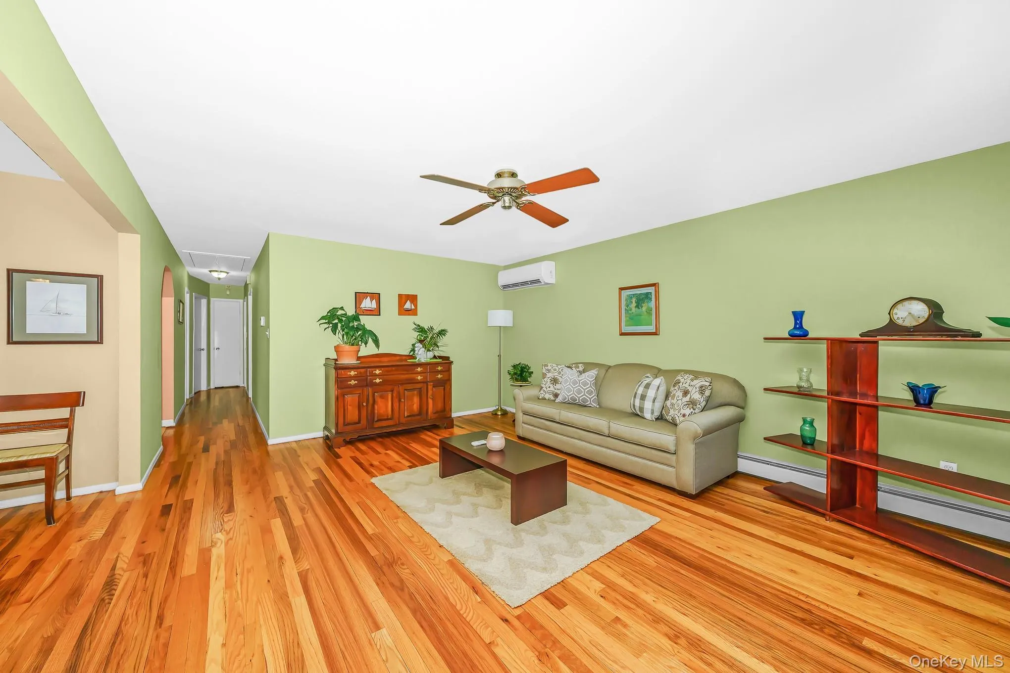 4 Oak Street, Brookhaven, NY, 3 Bedrooms Bedrooms, 9 Rooms Rooms,1 BathroomBathrooms,Residential,For Rent,Oak,0,1039473 4 Oak Street, Brookhaven, NY, 3 Bedrooms Bedrooms, 9 Rooms Rooms,1 BathroomBathrooms,Residential,For Rent,Oak,0,1039473