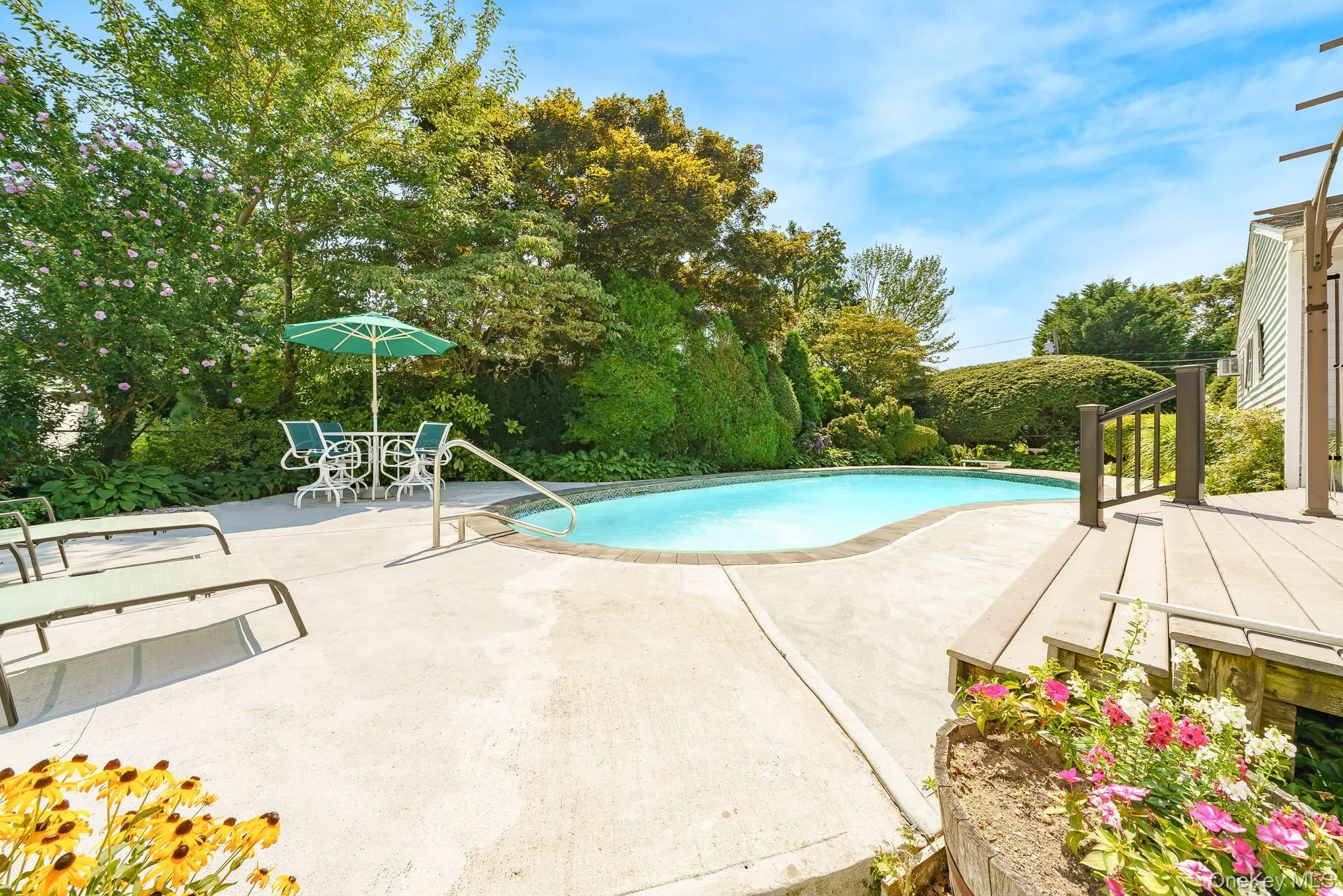 4 Oak Street, Brookhaven, NY, 3 Bedrooms Bedrooms, 9 Rooms Rooms,1 BathroomBathrooms,Residential,For Rent,Oak,0,1039473 4 Oak Street, Brookhaven, NY, 3 Bedrooms Bedrooms, 9 Rooms Rooms,1 BathroomBathrooms,Residential,For Rent,Oak,0,1039473