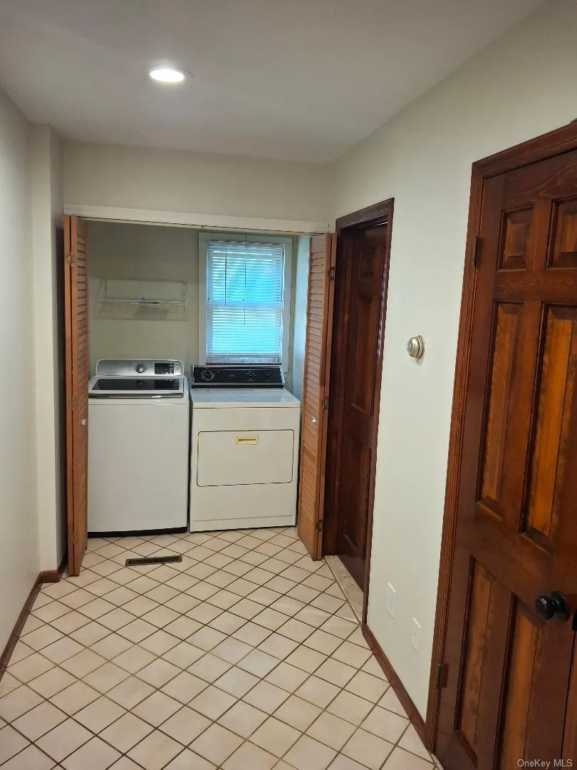 63 Ruby Street, Hempstead, NY, 3 Bedrooms Bedrooms, 7 Rooms Rooms,1 BathroomBathrooms,Residential,For Rent,Ruby,0,1039474 63 Ruby Street, Hempstead, NY, 3 Bedrooms Bedrooms, 7 Rooms Rooms,1 BathroomBathrooms,Residential,For Rent,Ruby,0,1039474