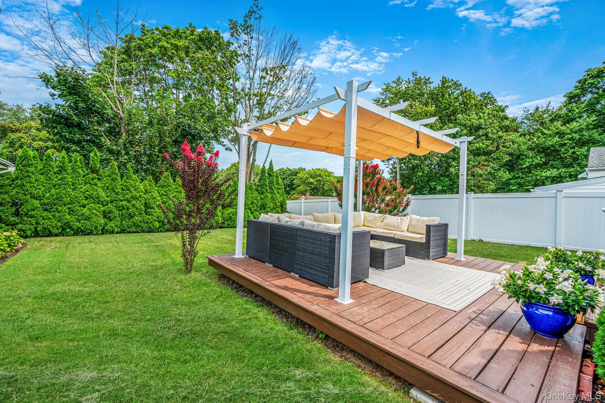 5 Gardenia Drive, Smithtown, NY, 3 Bedrooms Bedrooms, 9 Rooms Rooms,2 BathroomsBathrooms,Residential,For Rent,Gardenia,0,1039479 5 Gardenia Drive, Smithtown, NY, 3 Bedrooms Bedrooms, 9 Rooms Rooms,2 BathroomsBathrooms,Residential,For Rent,Gardenia,0,1039479