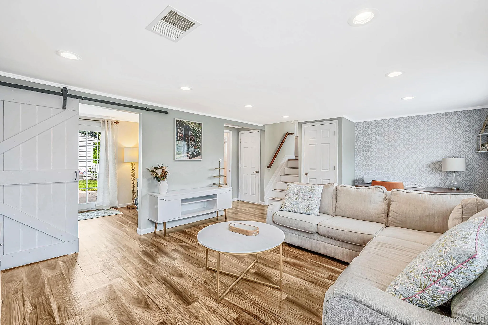 5 Gardenia Drive, Smithtown, NY, 3 Bedrooms Bedrooms, 9 Rooms Rooms,2 BathroomsBathrooms,Residential,For Rent,Gardenia,0,1039479 5 Gardenia Drive, Smithtown, NY, 3 Bedrooms Bedrooms, 9 Rooms Rooms,2 BathroomsBathrooms,Residential,For Rent,Gardenia,0,1039479