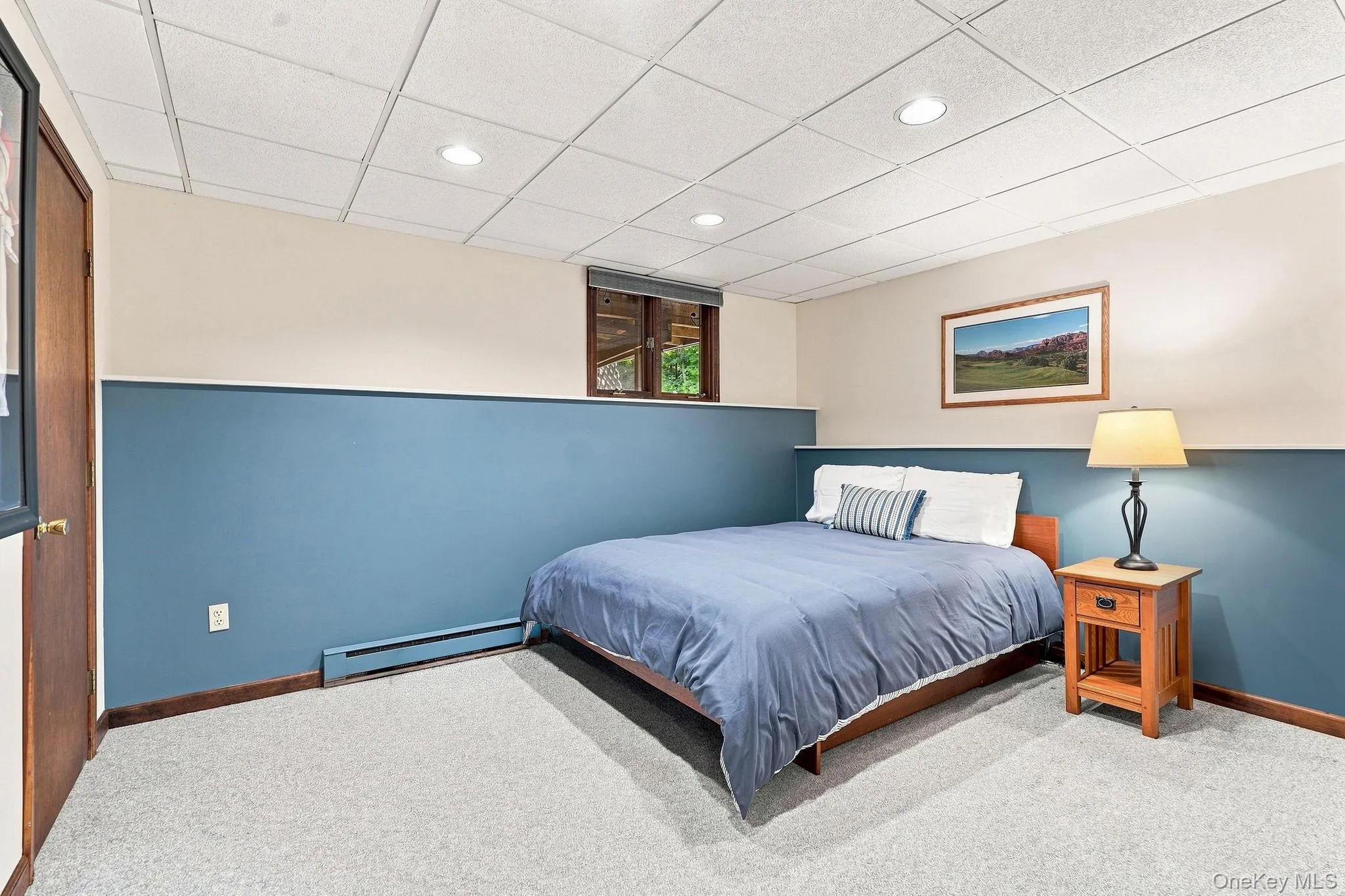 Flexible space/office/den/guestroom Flexible space/office/den/guestroom