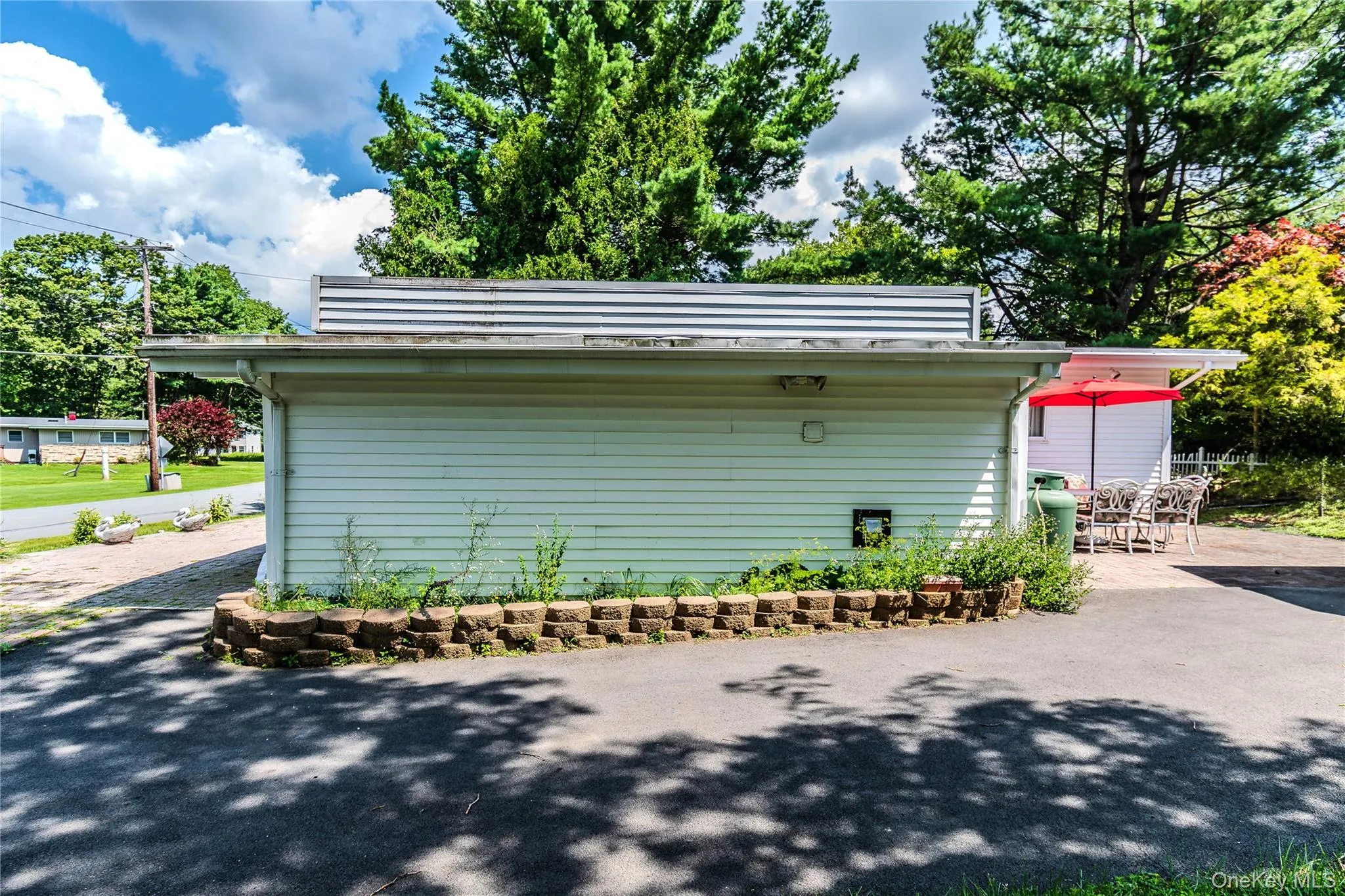 210 Lake Shore Drive, Thompson, NY, 3 Bedrooms Bedrooms, 5 Rooms Rooms,1 BathroomBathrooms,Residential,For Rent,Lake Shore,0,1039491 210 Lake Shore Drive, Thompson, NY, 3 Bedrooms Bedrooms, 5 Rooms Rooms,1 BathroomBathrooms,Residential,For Rent,Lake Shore,0,1039491