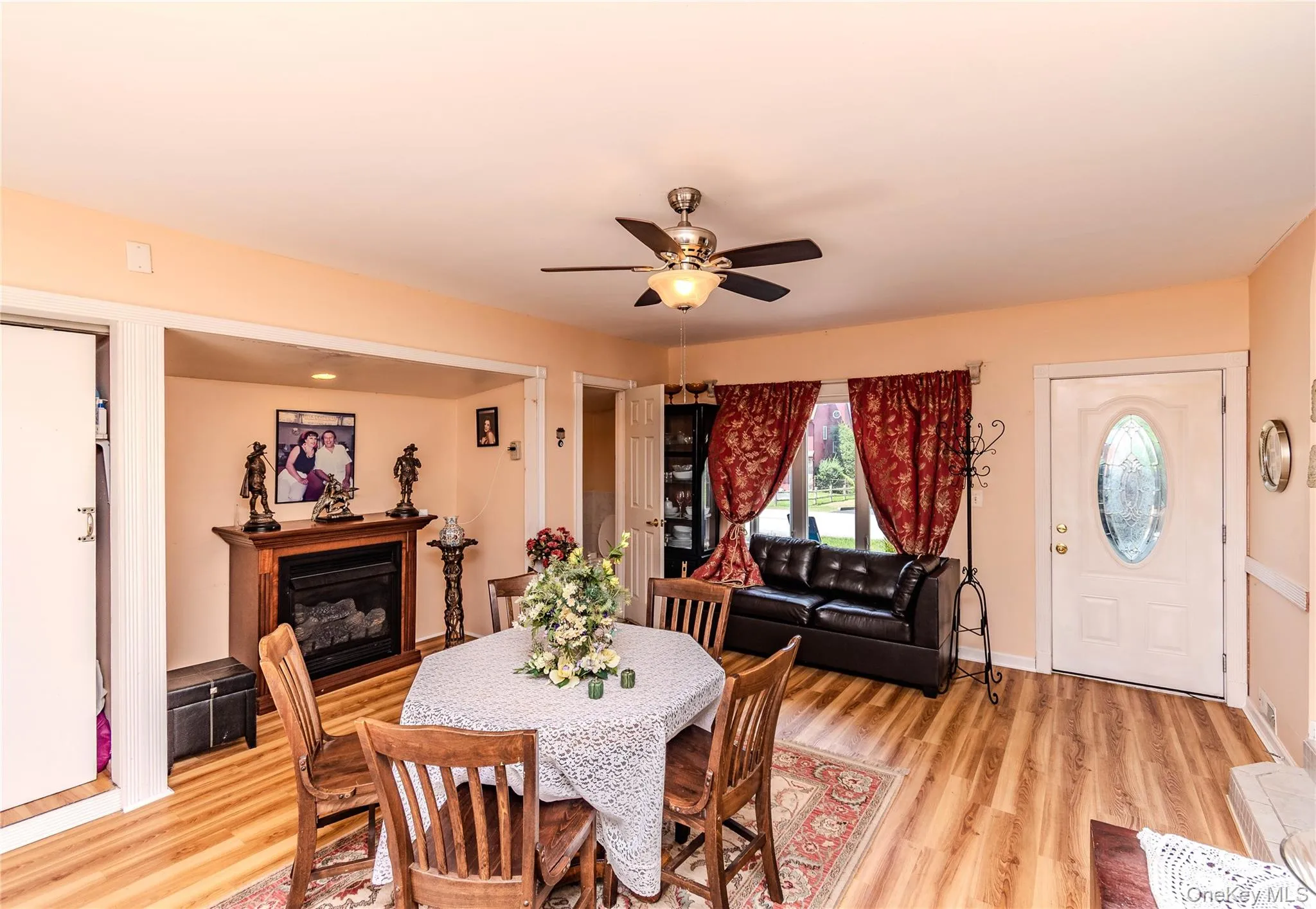 210 Lake Shore Drive, Thompson, NY, 3 Bedrooms Bedrooms, 5 Rooms Rooms,1 BathroomBathrooms,Residential,For Rent,Lake Shore,0,1039491 210 Lake Shore Drive, Thompson, NY, 3 Bedrooms Bedrooms, 5 Rooms Rooms,1 BathroomBathrooms,Residential,For Rent,Lake Shore,0,1039491