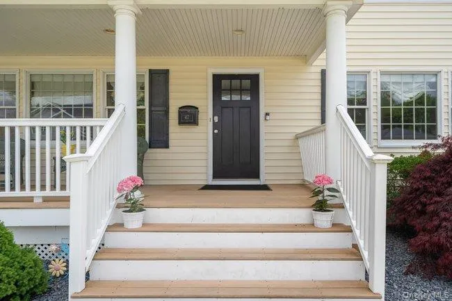 47 Syosset Circle, Oyster Bay, NY, 4 Bedrooms Bedrooms, 9 Rooms Rooms,2 BathroomsBathrooms,Residential,For Rent,Syosset,0,1039492 47 Syosset Circle, Oyster Bay, NY, 4 Bedrooms Bedrooms, 9 Rooms Rooms,2 BathroomsBathrooms,Residential,For Rent,Syosset,0,1039492