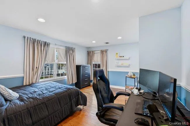 47 Syosset Circle, Oyster Bay, NY, 4 Bedrooms Bedrooms, 9 Rooms Rooms,2 BathroomsBathrooms,Residential,For Rent,Syosset,0,1039492 47 Syosset Circle, Oyster Bay, NY, 4 Bedrooms Bedrooms, 9 Rooms Rooms,2 BathroomsBathrooms,Residential,For Rent,Syosset,0,1039492