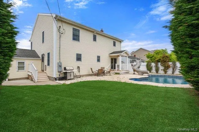 47 Syosset Circle, Oyster Bay, NY, 4 Bedrooms Bedrooms, 9 Rooms Rooms,2 BathroomsBathrooms,Residential,For Rent,Syosset,0,1039492 47 Syosset Circle, Oyster Bay, NY, 4 Bedrooms Bedrooms, 9 Rooms Rooms,2 BathroomsBathrooms,Residential,For Rent,Syosset,0,1039492