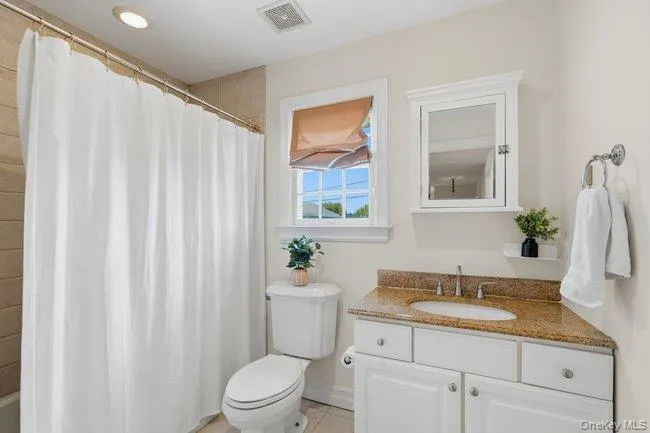 47 Syosset Circle, Oyster Bay, NY, 4 Bedrooms Bedrooms, 9 Rooms Rooms,2 BathroomsBathrooms,Residential,For Rent,Syosset,0,1039492 47 Syosset Circle, Oyster Bay, NY, 4 Bedrooms Bedrooms, 9 Rooms Rooms,2 BathroomsBathrooms,Residential,For Rent,Syosset,0,1039492