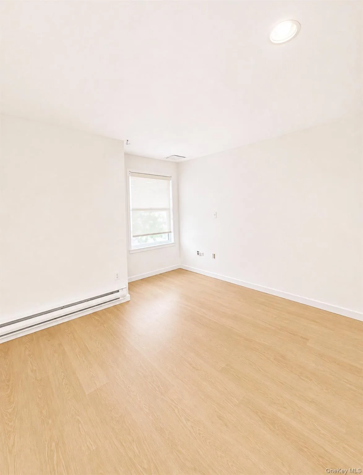 803 Lenox Road, Monroe, NY, 3 Bedrooms Bedrooms, 6 Rooms Rooms,2 BathroomsBathrooms,Residential Lease,For Rent,Lenox,0,1039501 803 Lenox Road, Monroe, NY, 3 Bedrooms Bedrooms, 6 Rooms Rooms,2 BathroomsBathrooms,Residential Lease,For Rent,Lenox,0,1039501