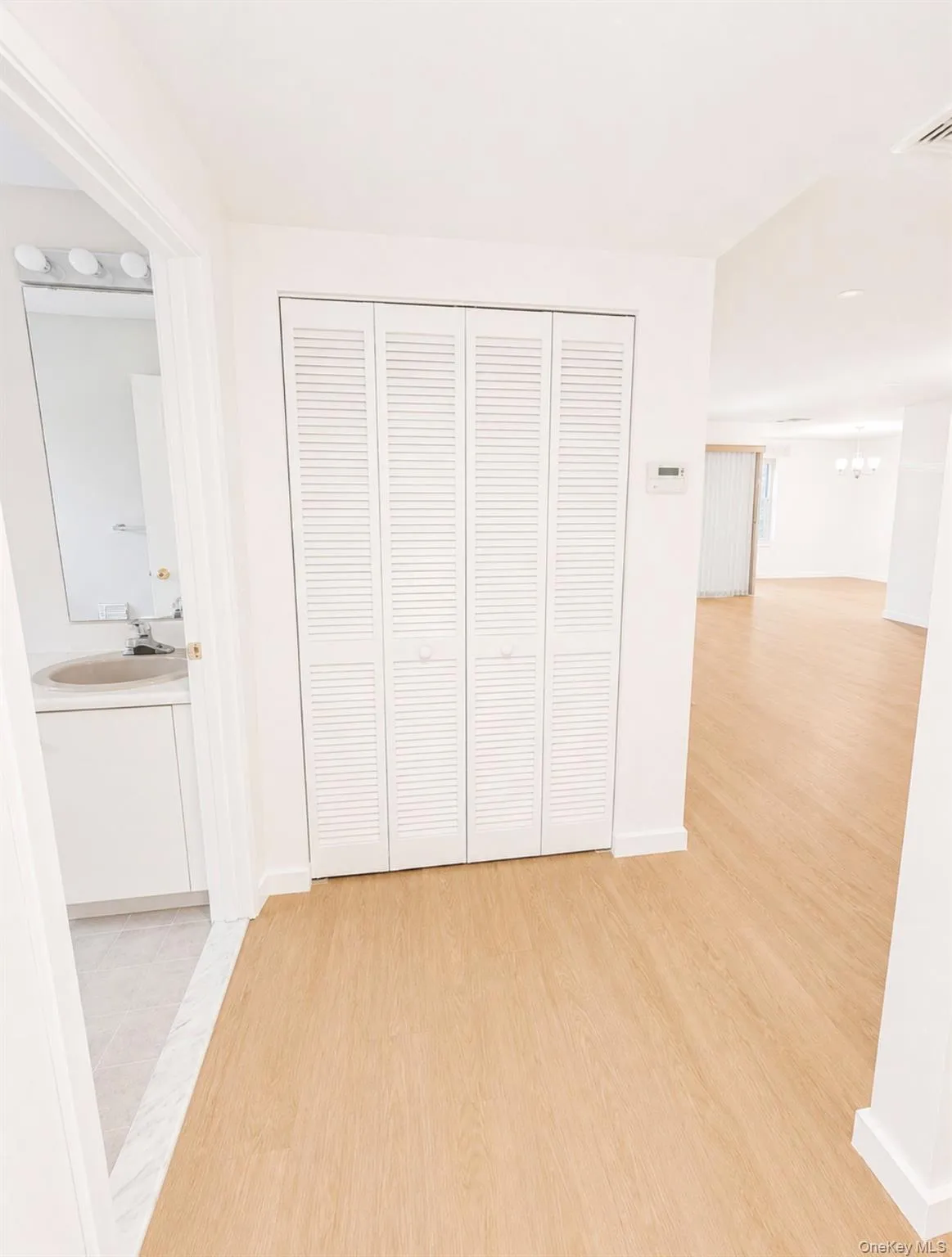 803 Lenox Road, Monroe, NY, 3 Bedrooms Bedrooms, 6 Rooms Rooms,2 BathroomsBathrooms,Residential Lease,For Rent,Lenox,0,1039501 803 Lenox Road, Monroe, NY, 3 Bedrooms Bedrooms, 6 Rooms Rooms,2 BathroomsBathrooms,Residential Lease,For Rent,Lenox,0,1039501