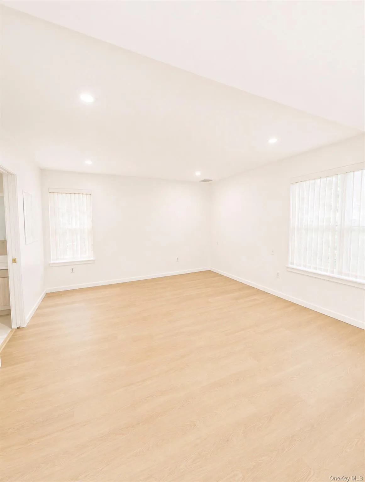 803 Lenox Road, Monroe, NY, 3 Bedrooms Bedrooms, 6 Rooms Rooms,2 BathroomsBathrooms,Residential Lease,For Rent,Lenox,0,1039501 803 Lenox Road, Monroe, NY, 3 Bedrooms Bedrooms, 6 Rooms Rooms,2 BathroomsBathrooms,Residential Lease,For Rent,Lenox,0,1039501