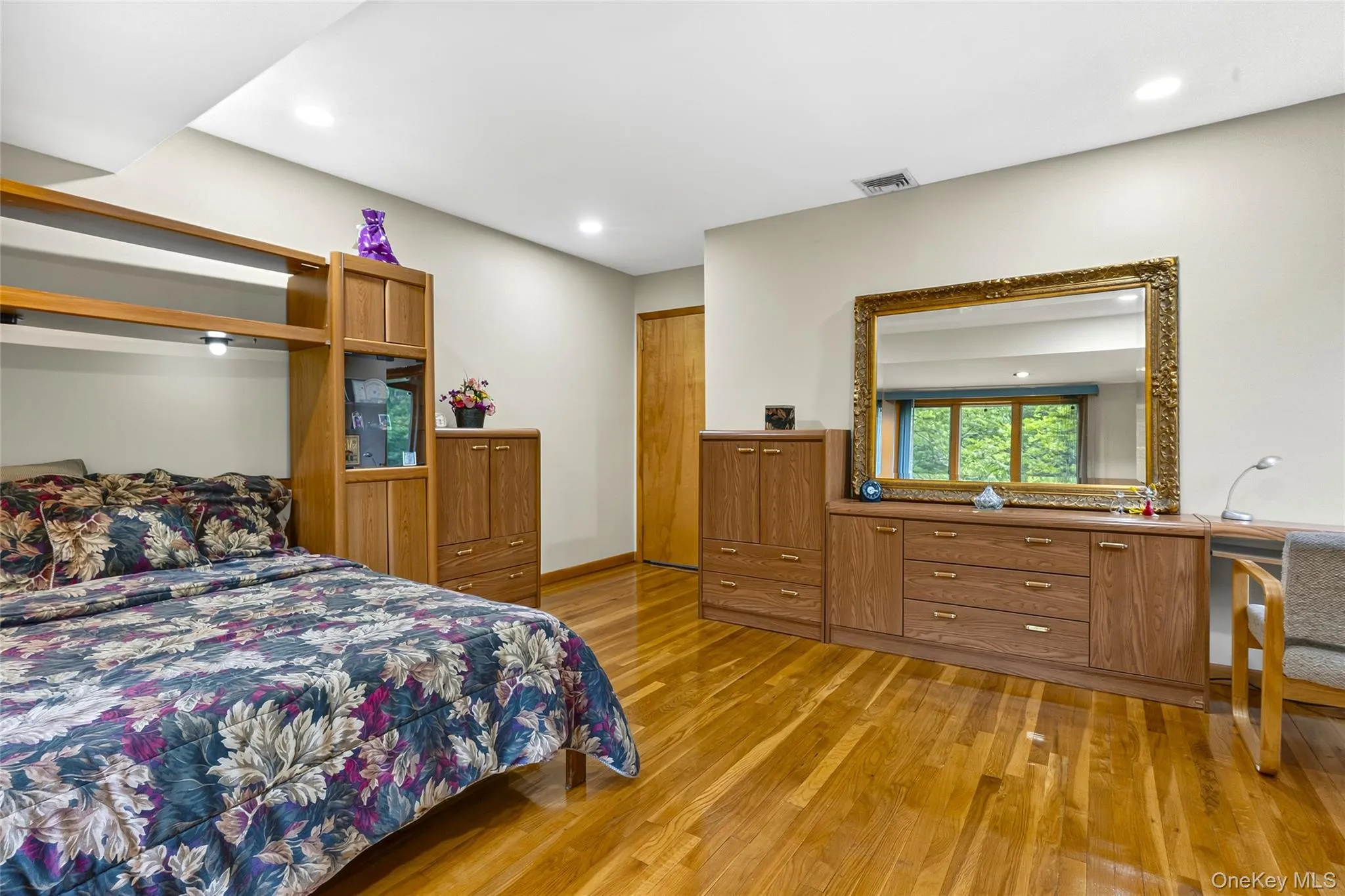 22 Penn Drive, Huntington, NY, 3 Bedrooms Bedrooms, 10 Rooms Rooms,2 BathroomsBathrooms,Residential,For Rent,Penn,0,1039503 22 Penn Drive, Huntington, NY, 3 Bedrooms Bedrooms, 10 Rooms Rooms,2 BathroomsBathrooms,Residential,For Rent,Penn,0,1039503