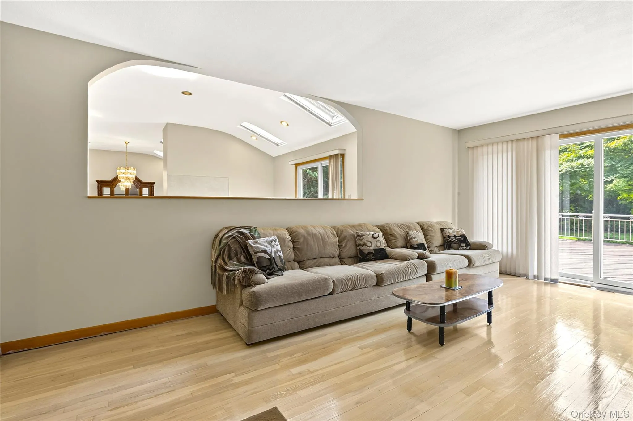 22 Penn Drive, Huntington, NY, 3 Bedrooms Bedrooms, 10 Rooms Rooms,2 BathroomsBathrooms,Residential,For Rent,Penn,0,1039503 22 Penn Drive, Huntington, NY, 3 Bedrooms Bedrooms, 10 Rooms Rooms,2 BathroomsBathrooms,Residential,For Rent,Penn,0,1039503