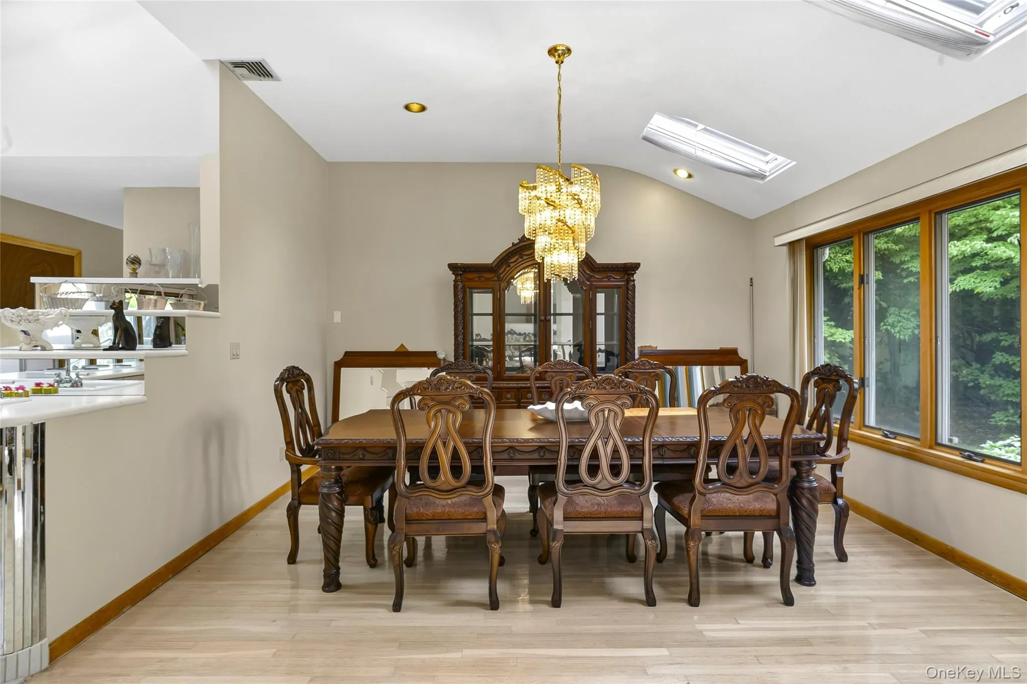 22 Penn Drive, Huntington, NY, 3 Bedrooms Bedrooms, 10 Rooms Rooms,2 BathroomsBathrooms,Residential,For Rent,Penn,0,1039503 22 Penn Drive, Huntington, NY, 3 Bedrooms Bedrooms, 10 Rooms Rooms,2 BathroomsBathrooms,Residential,For Rent,Penn,0,1039503