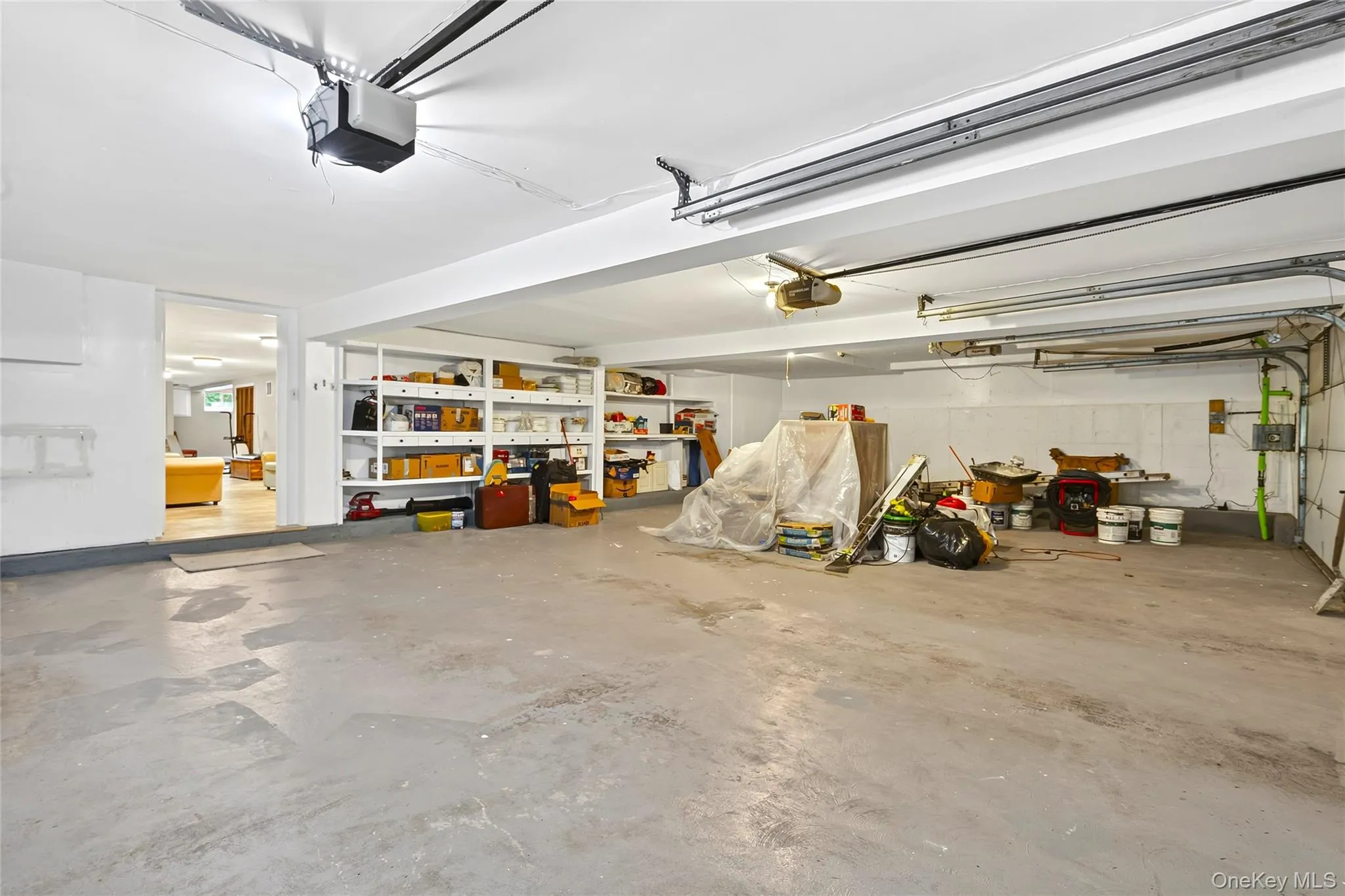 22 Penn Drive, Huntington, NY, 3 Bedrooms Bedrooms, 10 Rooms Rooms,2 BathroomsBathrooms,Residential,For Rent,Penn,0,1039503 22 Penn Drive, Huntington, NY, 3 Bedrooms Bedrooms, 10 Rooms Rooms,2 BathroomsBathrooms,Residential,For Rent,Penn,0,1039503