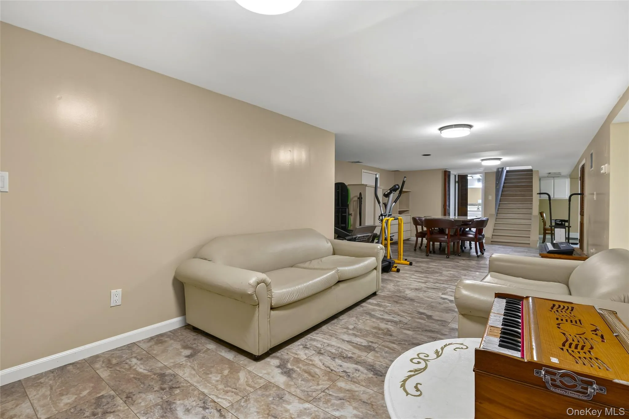 22 Penn Drive, Huntington, NY, 3 Bedrooms Bedrooms, 10 Rooms Rooms,2 BathroomsBathrooms,Residential,For Rent,Penn,0,1039503 22 Penn Drive, Huntington, NY, 3 Bedrooms Bedrooms, 10 Rooms Rooms,2 BathroomsBathrooms,Residential,For Rent,Penn,0,1039503