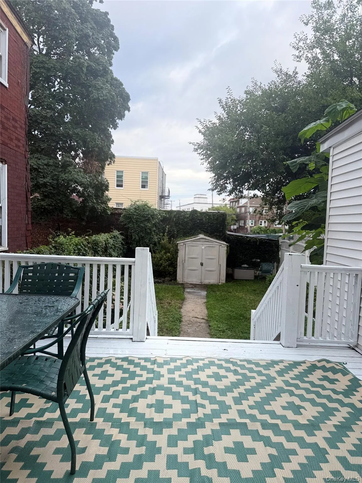 Yard/Deck Yard/Deck