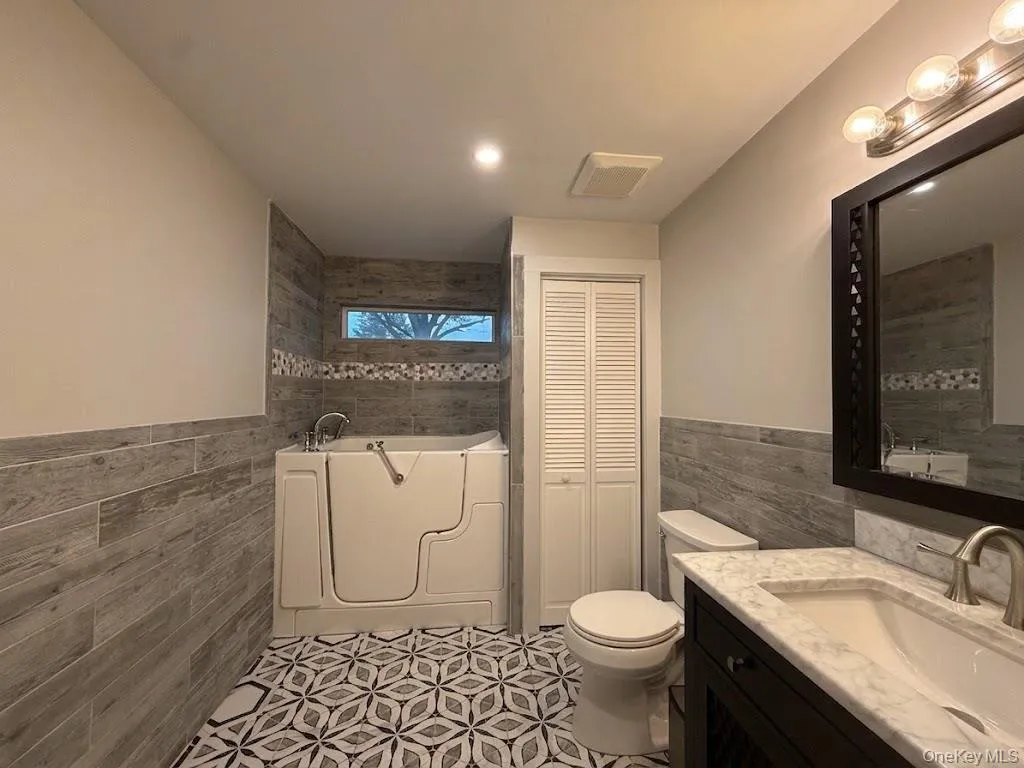 1st floor bathroom 1st floor bathroom