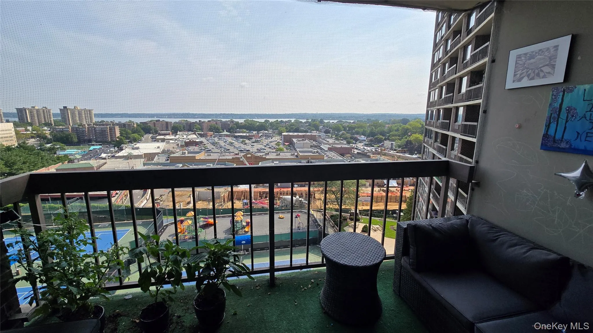 2 Bay Club Dr, New York, NY, 2 Bedrooms Bedrooms, 5 Rooms Rooms,2 BathroomsBathrooms,Residential,For Rent,Dr,0,1039505 2 Bay Club Dr, New York, NY, 2 Bedrooms Bedrooms, 5 Rooms Rooms,2 BathroomsBathrooms,Residential,For Rent,Dr,0,1039505