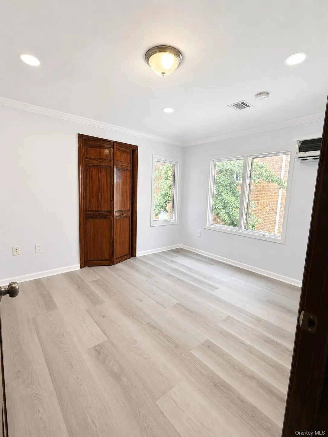 24493 61st Avenue, New York, NY, 2 Bedrooms Bedrooms, 4 Rooms Rooms,1 BathroomBathrooms,Residential Lease,For Rent,61st,0,1039511 24493 61st Avenue, New York, NY, 2 Bedrooms Bedrooms, 4 Rooms Rooms,1 BathroomBathrooms,Residential Lease,For Rent,61st,0,1039511