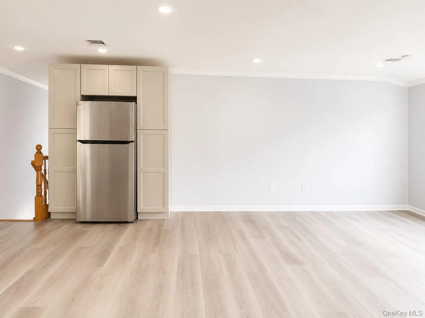 24493 61st Avenue, New York, NY, 2 Bedrooms Bedrooms, 4 Rooms Rooms,1 BathroomBathrooms,Residential Lease,For Rent,61st,0,1039511 24493 61st Avenue, New York, NY, 2 Bedrooms Bedrooms, 4 Rooms Rooms,1 BathroomBathrooms,Residential Lease,For Rent,61st,0,1039511